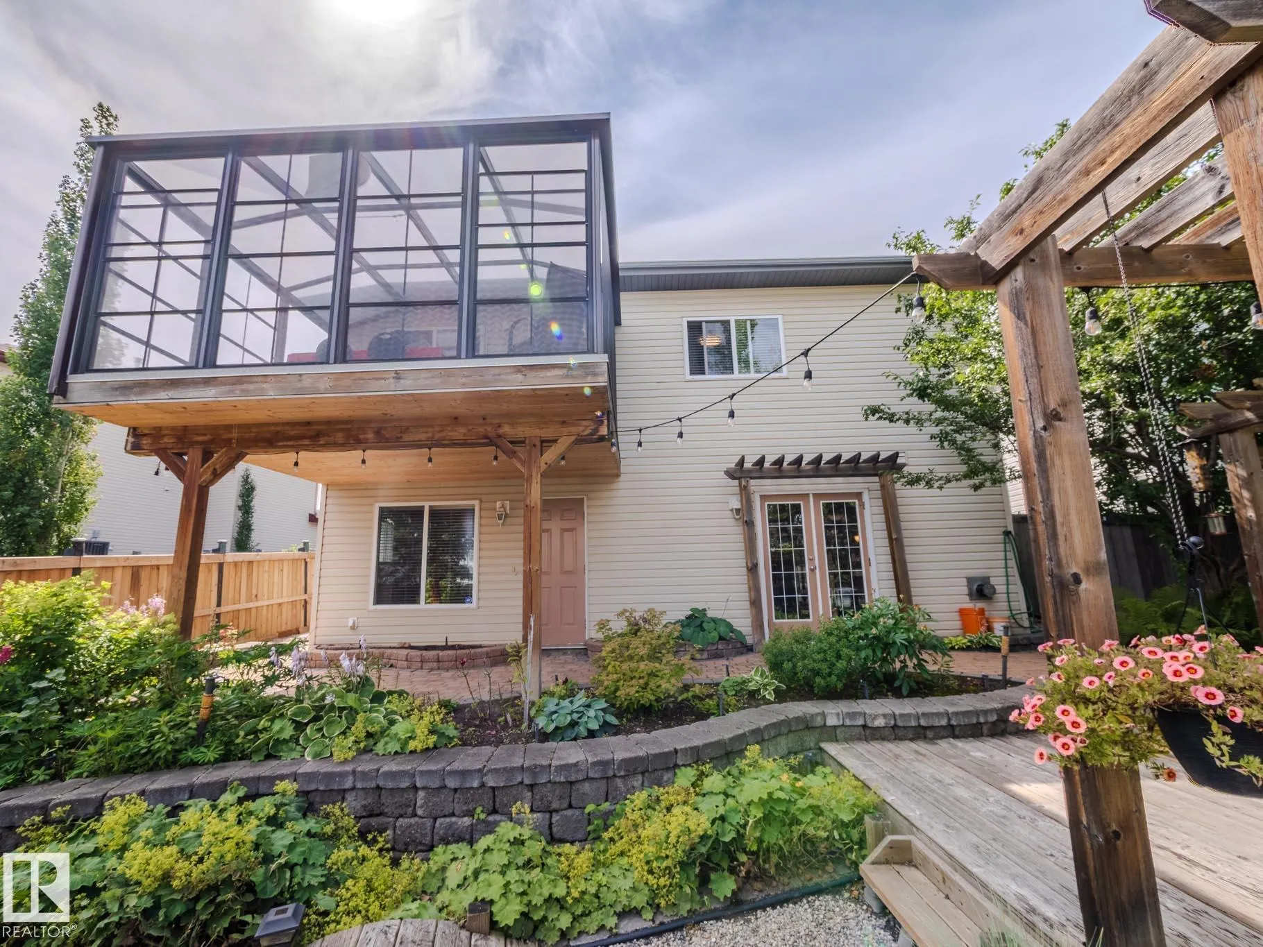 148 FORREST Drive