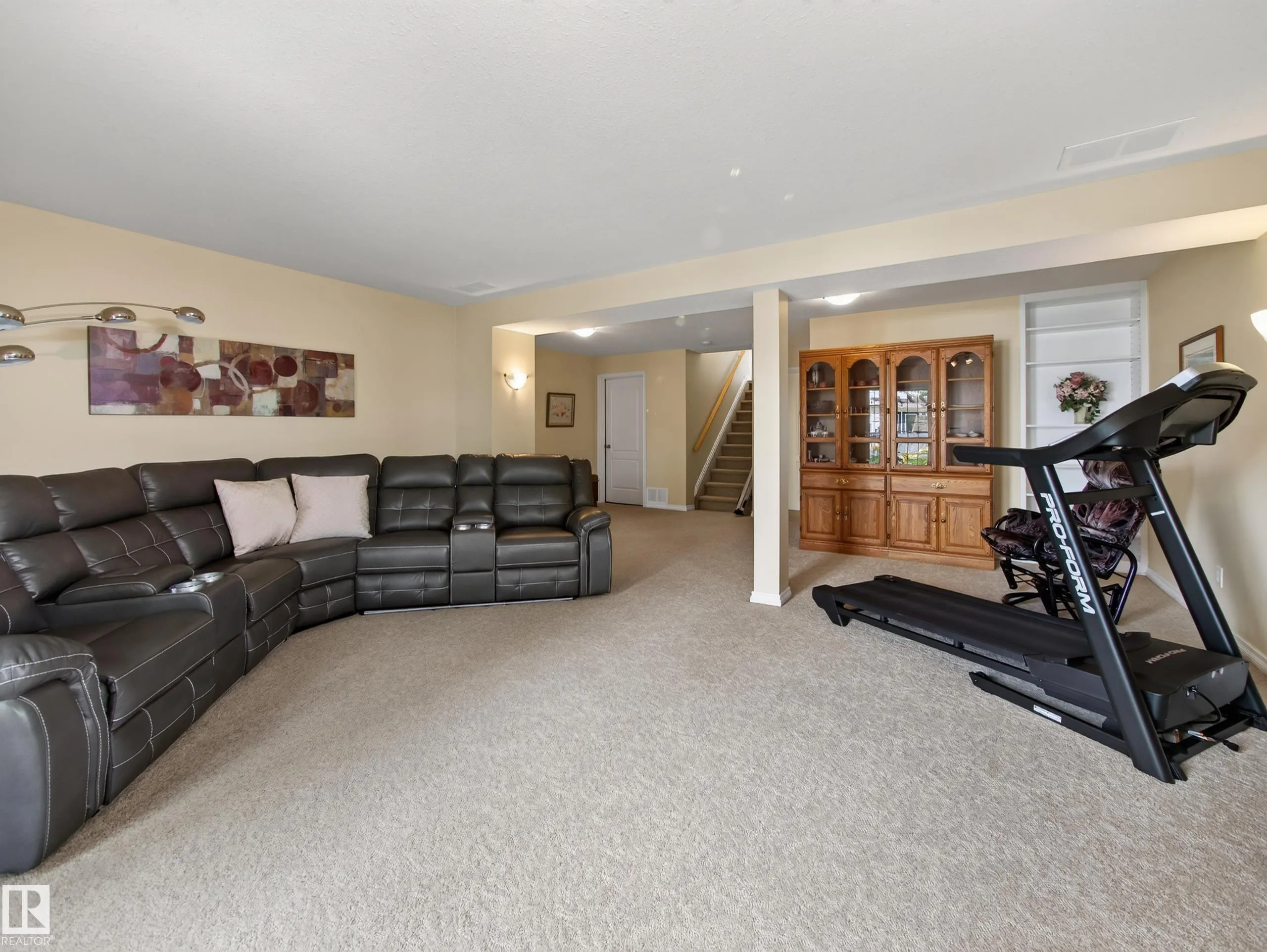148 FORREST Drive