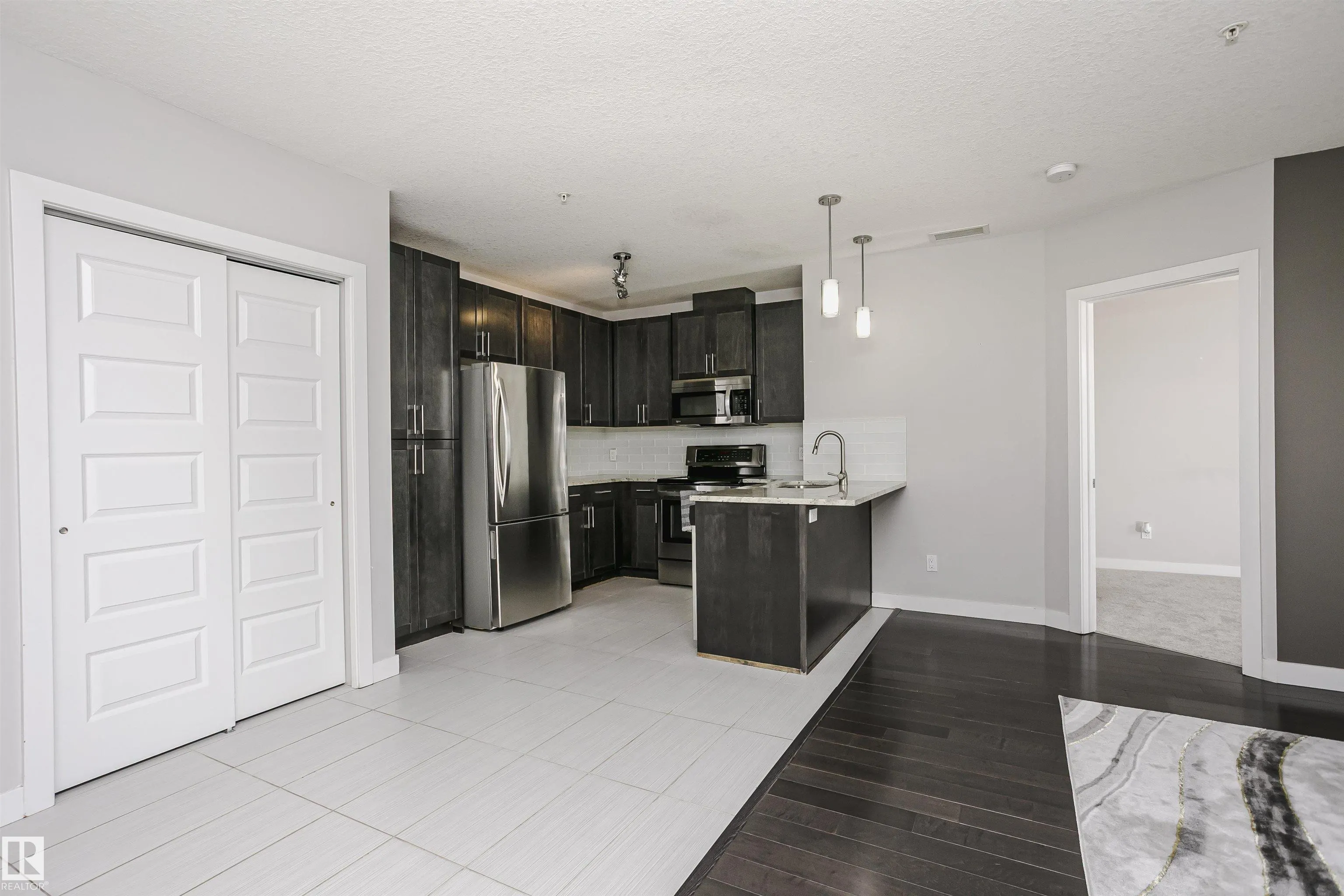 5151 WINDERMERE Boulevard
