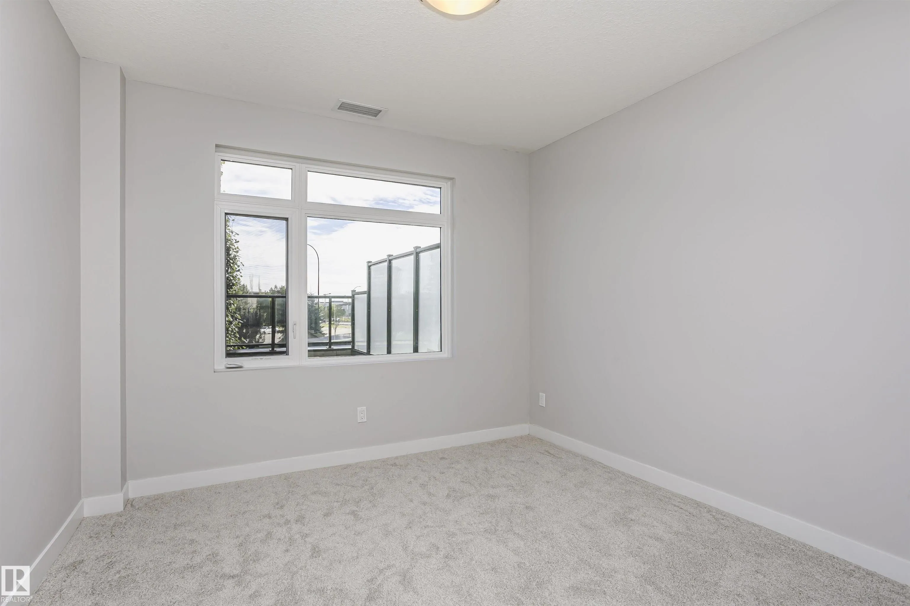 5151 WINDERMERE Boulevard