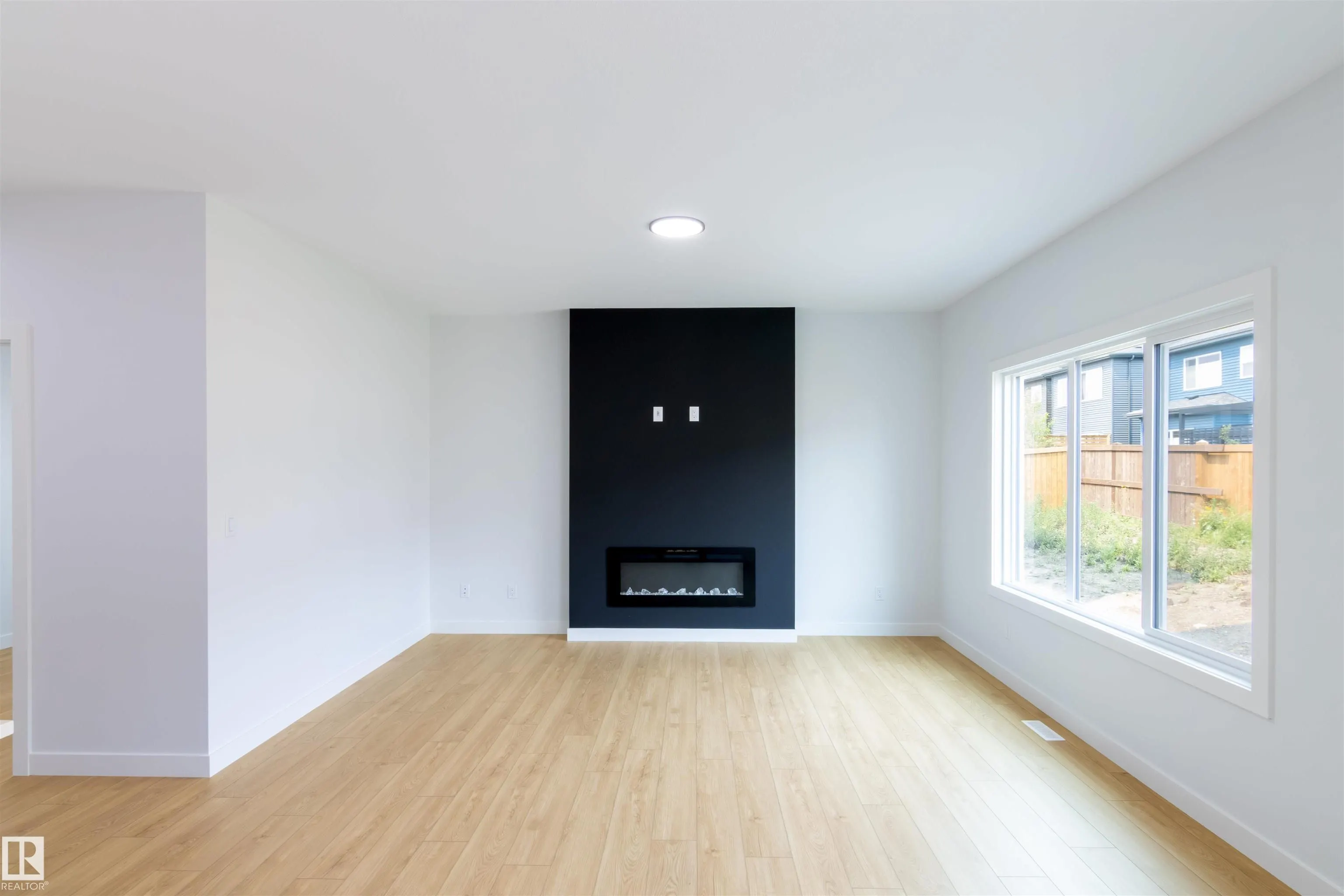 491 CANTER Wynd