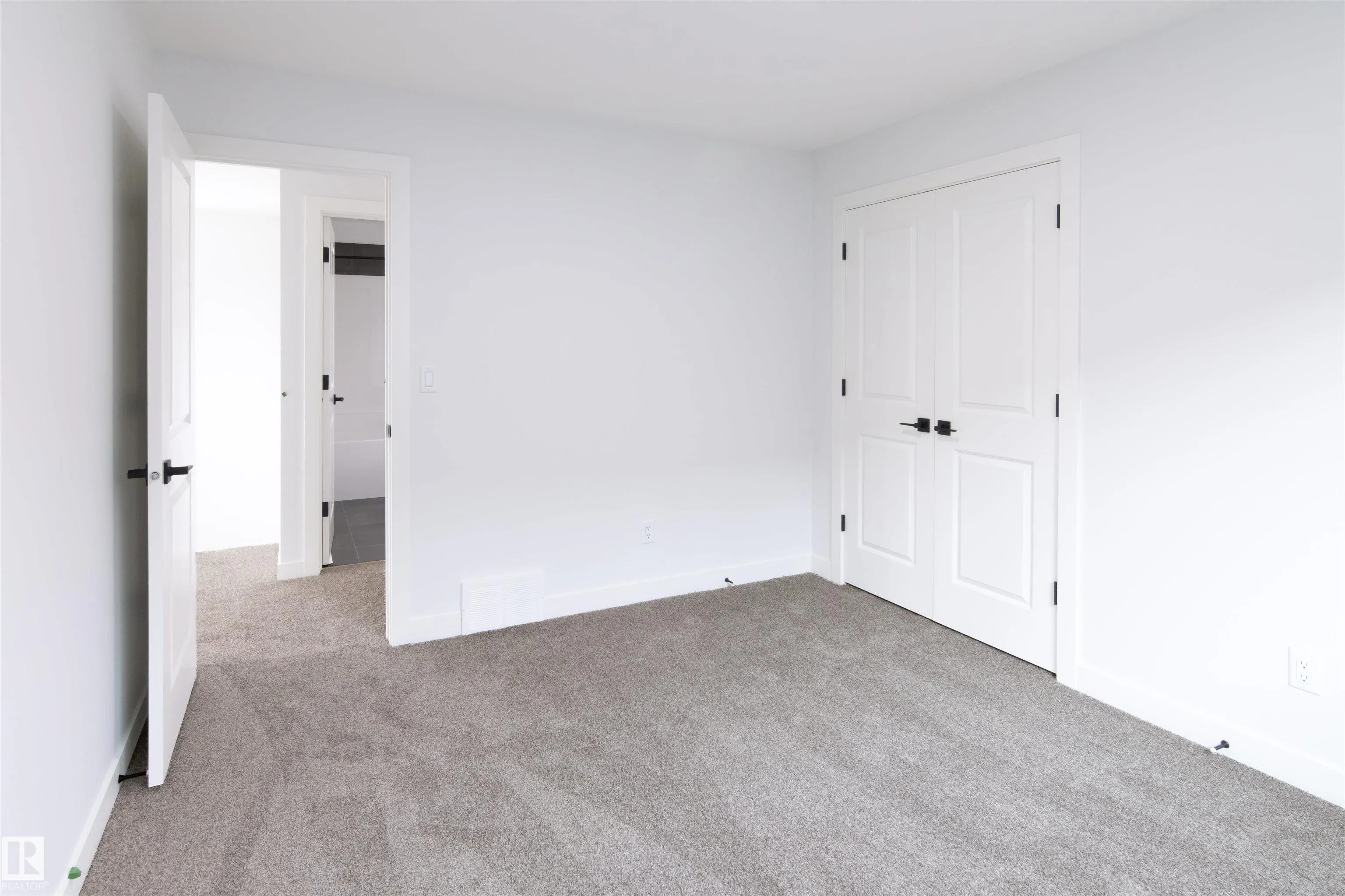 491 CANTER Wynd