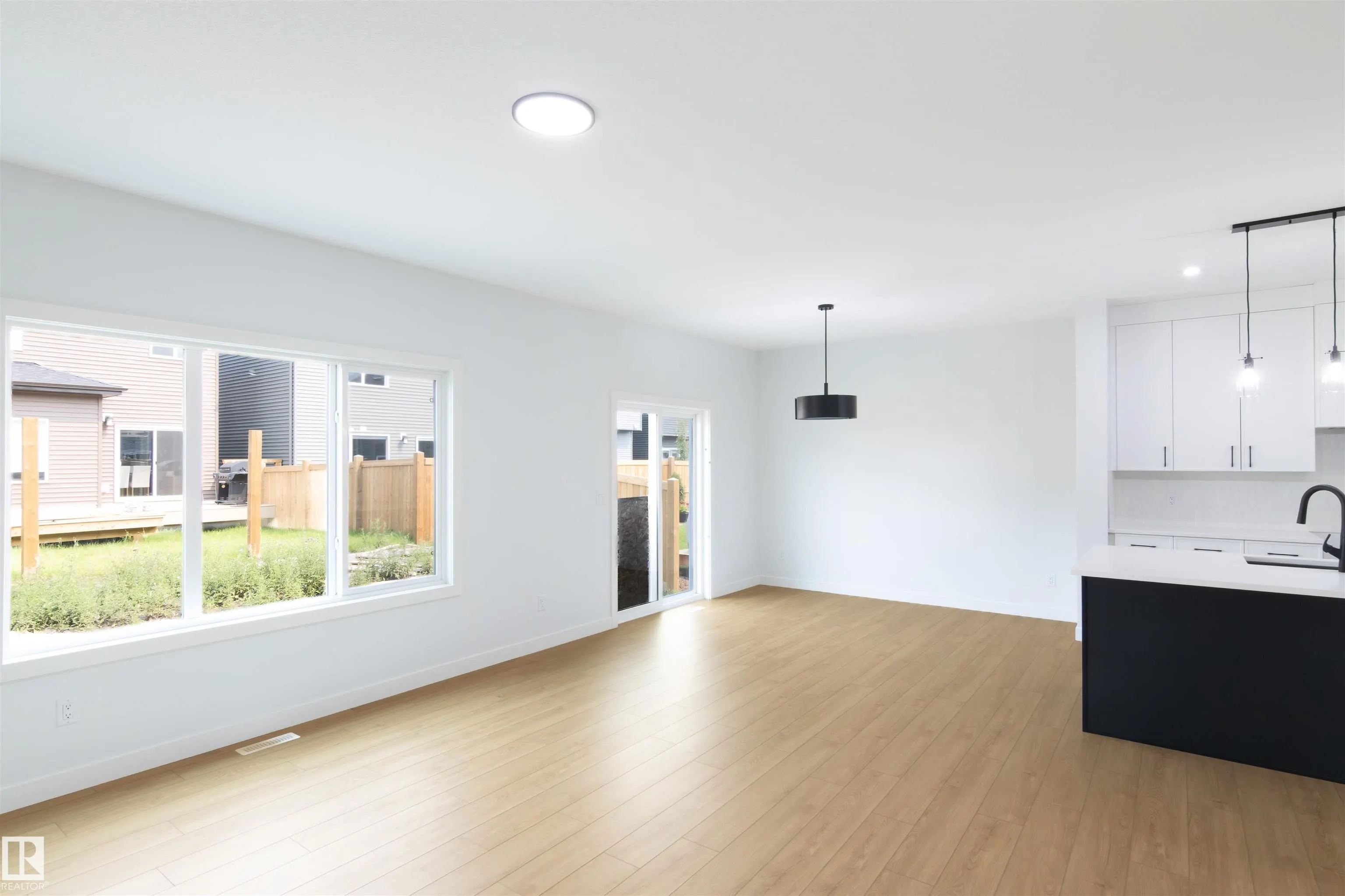 491 CANTER Wynd