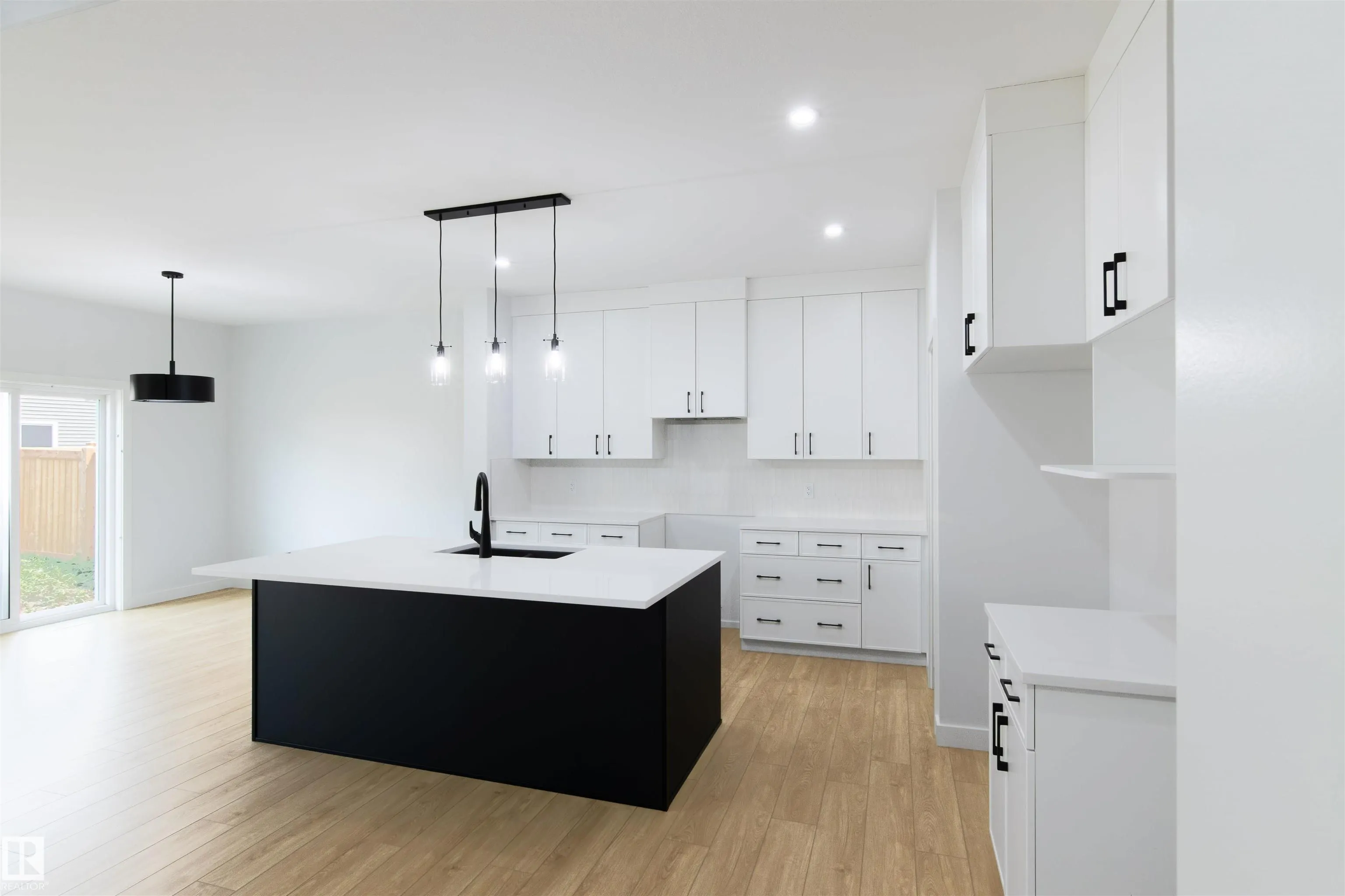 491 CANTER Wynd