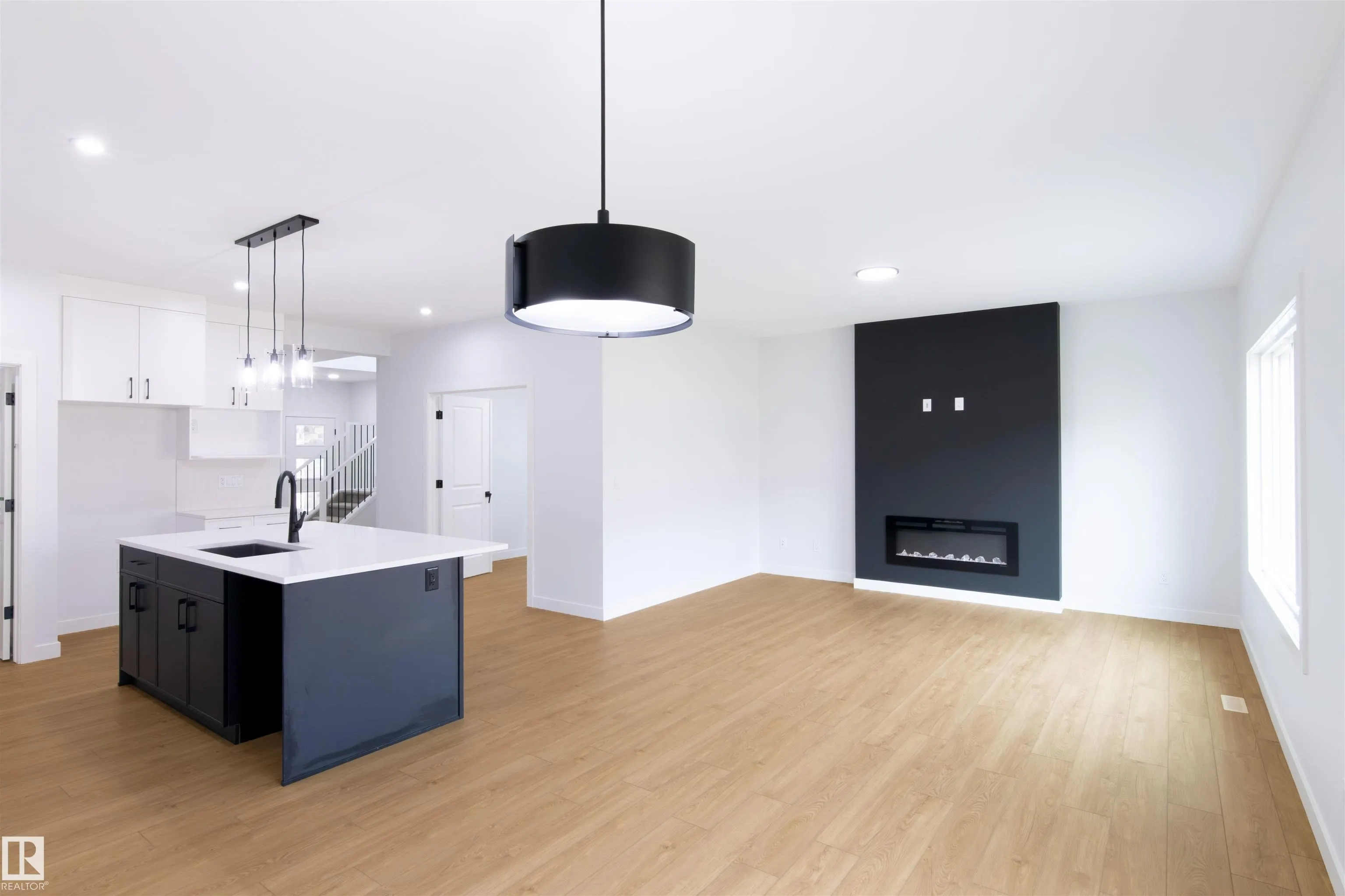 491 CANTER Wynd