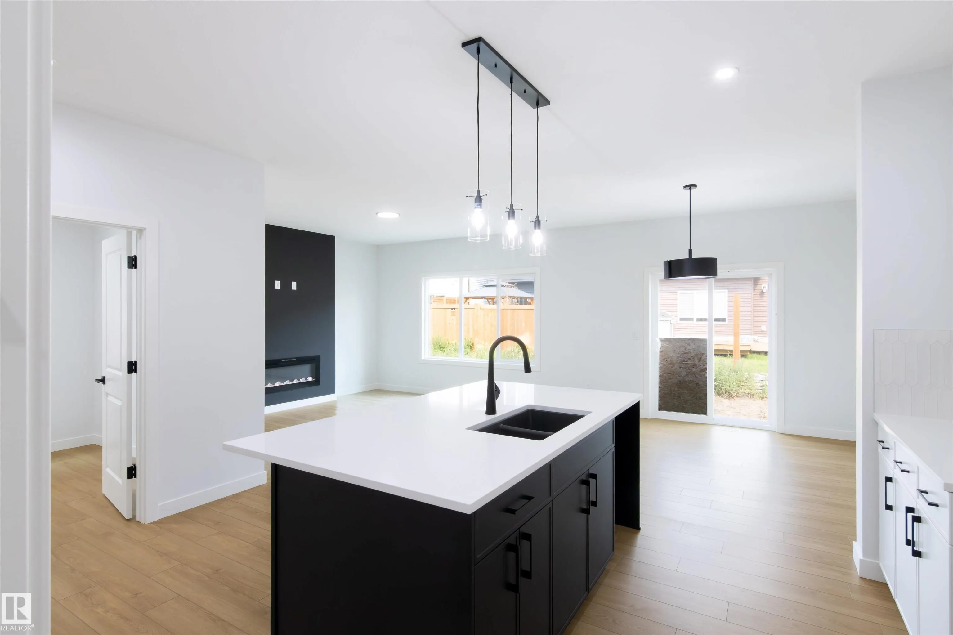 491 CANTER Wynd