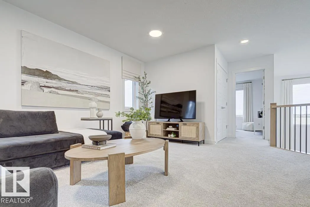 4570 CHEGWIN Wynd