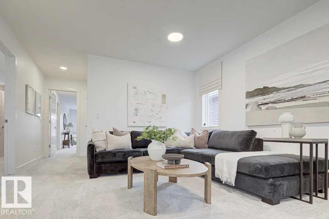 4570 CHEGWIN Wynd