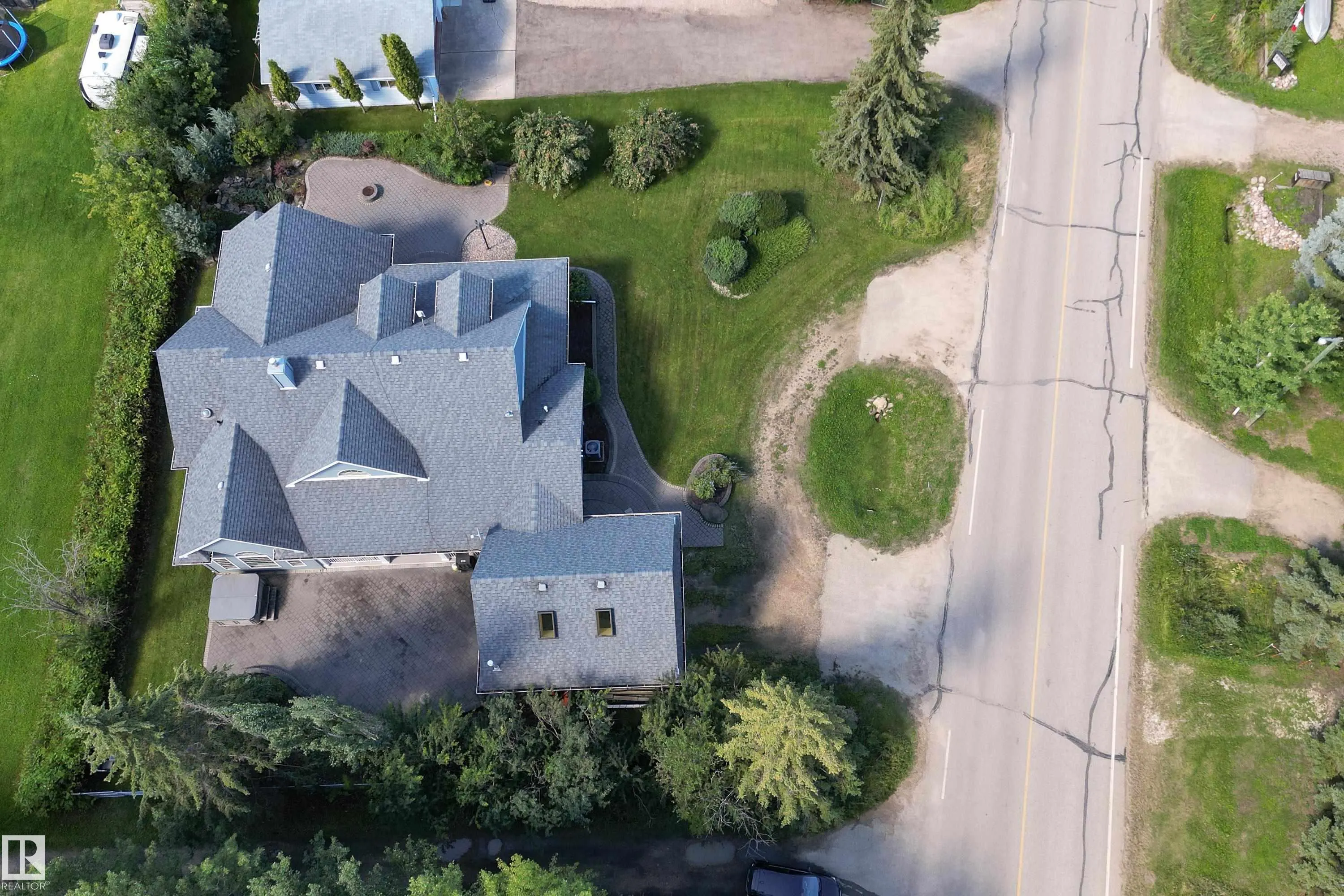 2A Silver Beach Road