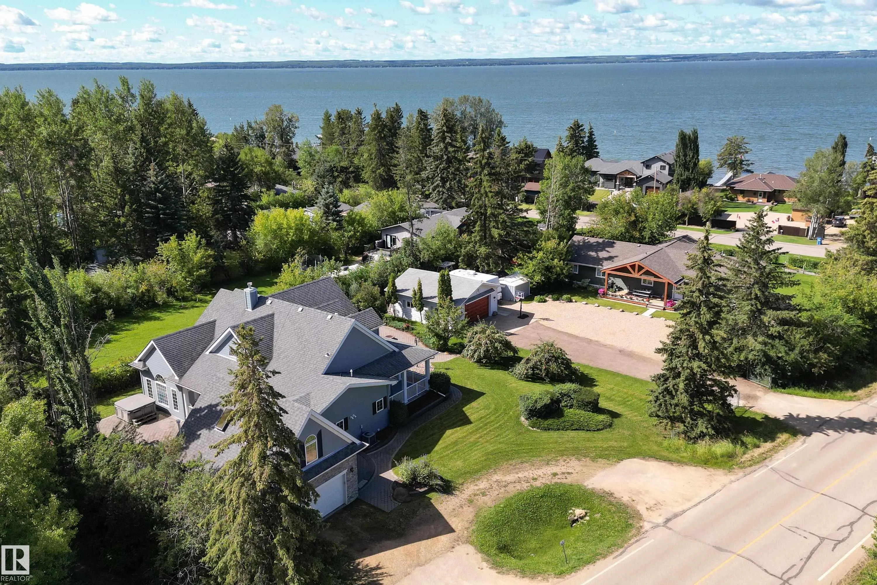 2A Silver Beach Road
