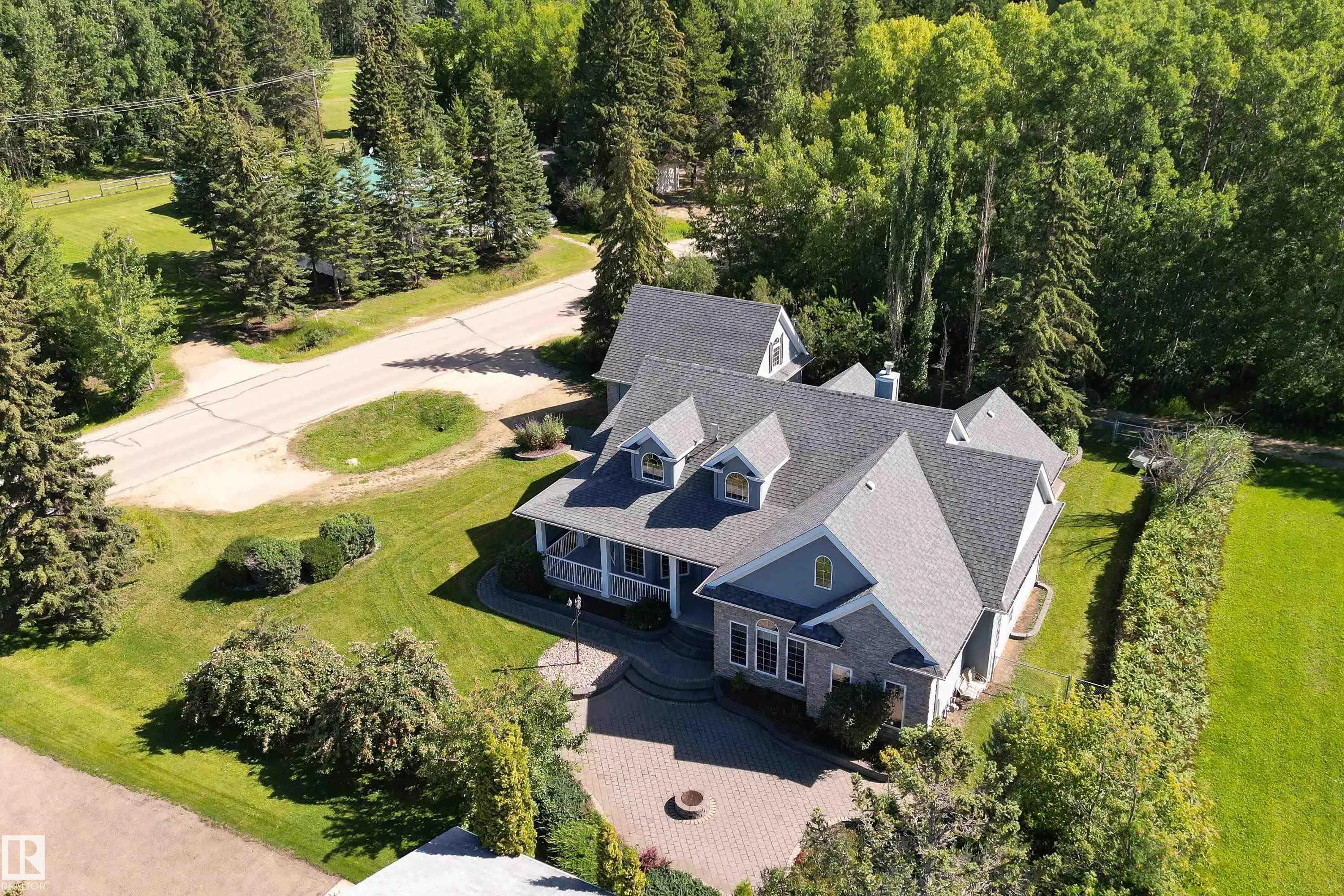 2A Silver Beach Road