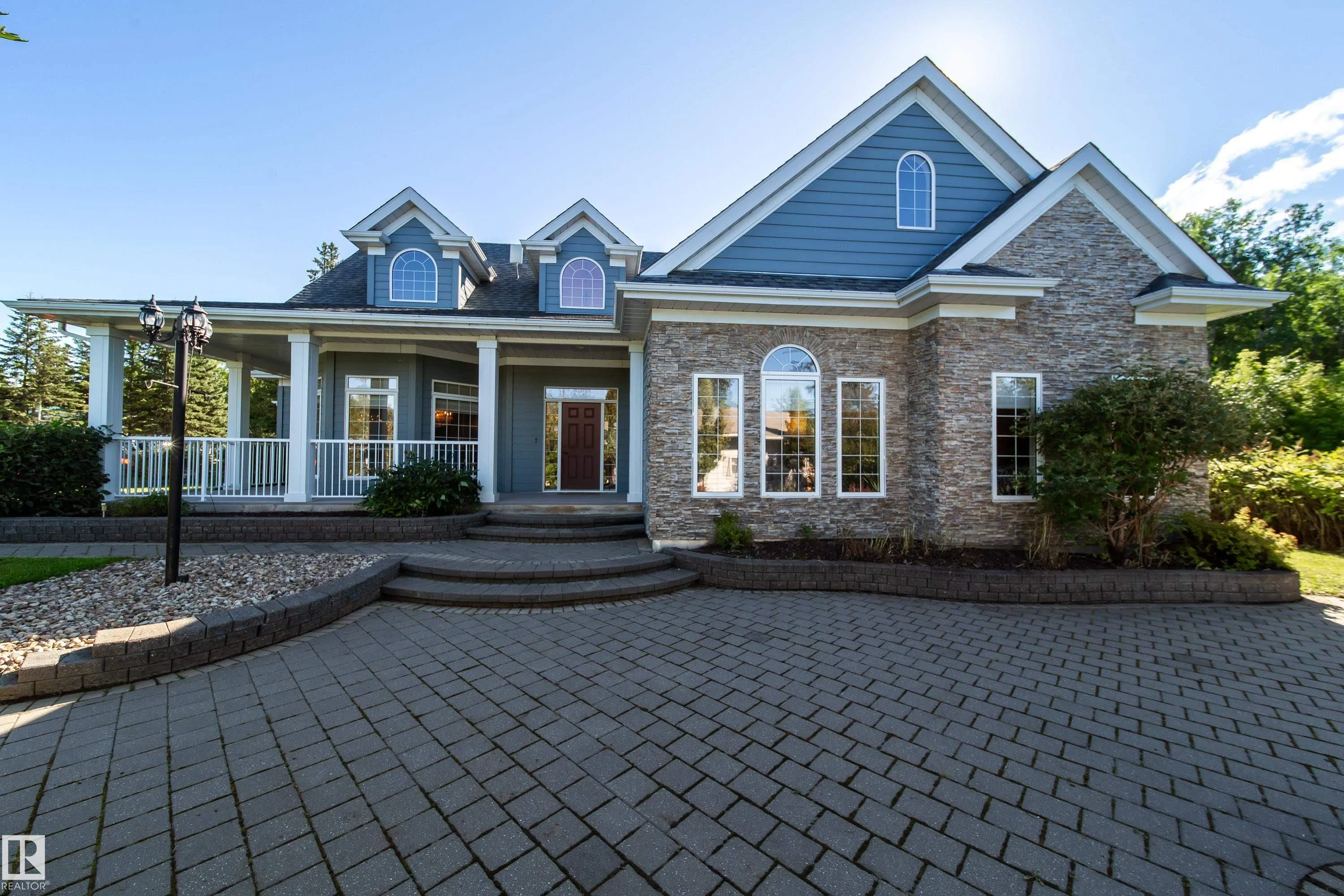 2A Silver Beach Road