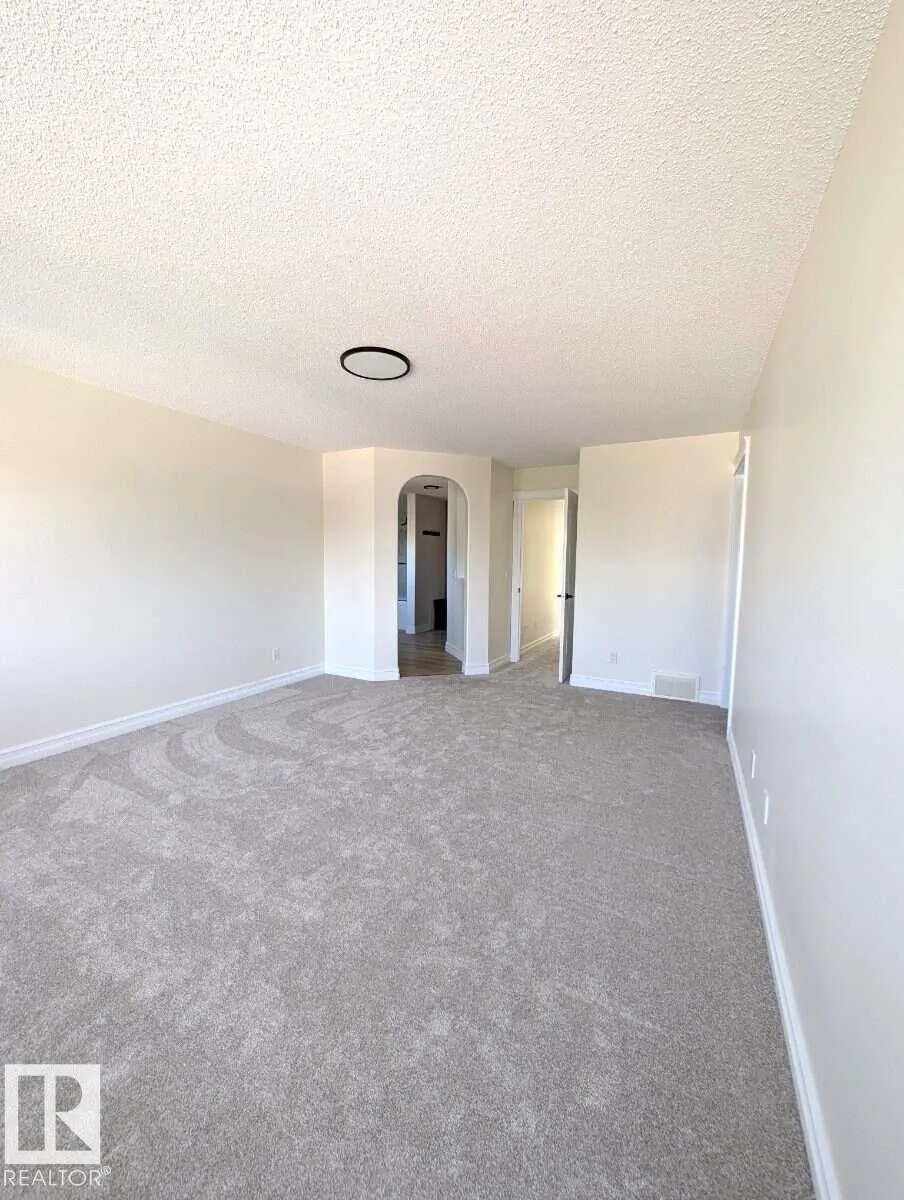 1236 WESTERRA Crescent