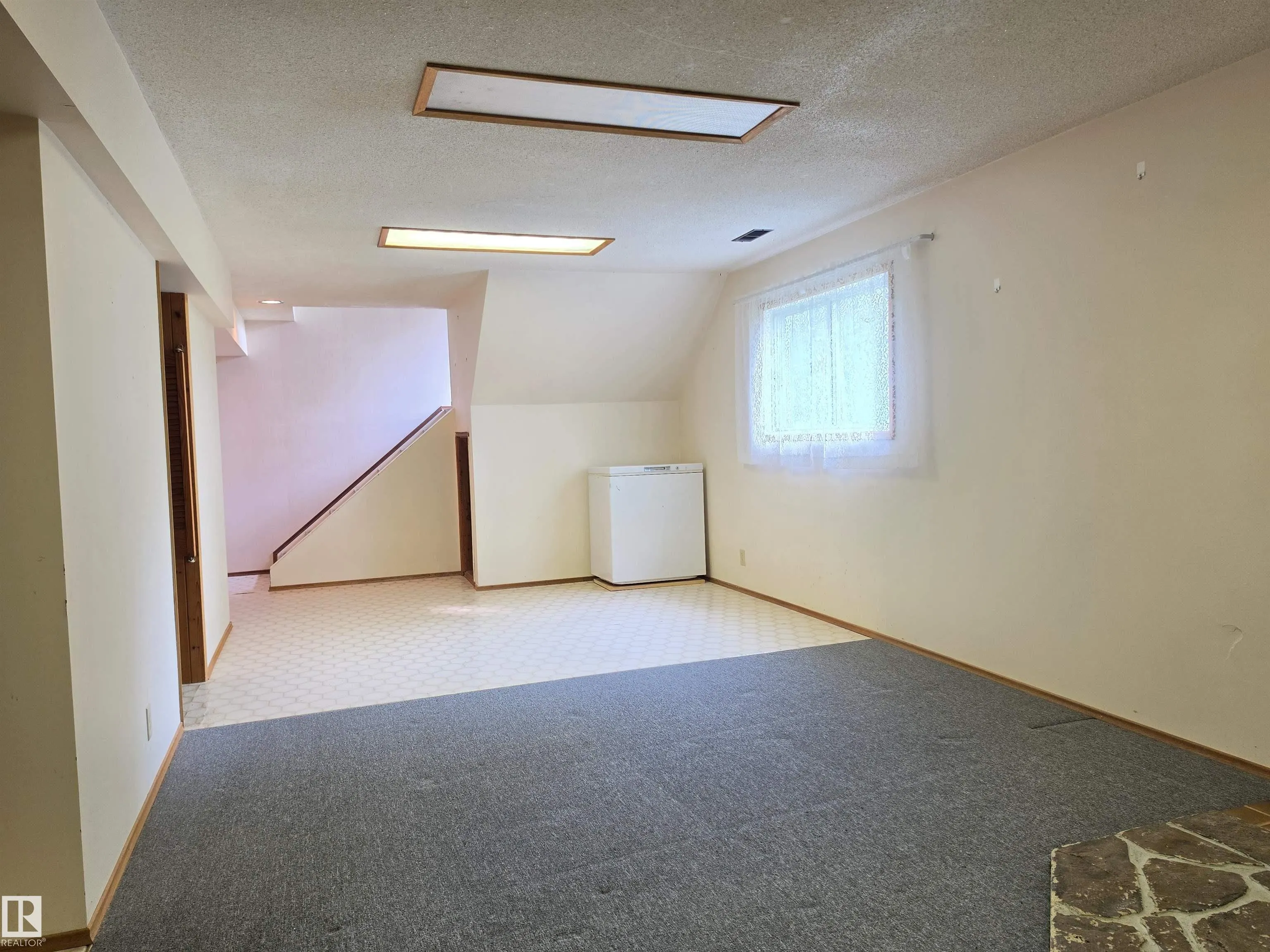 53220 RGE ROAD 15