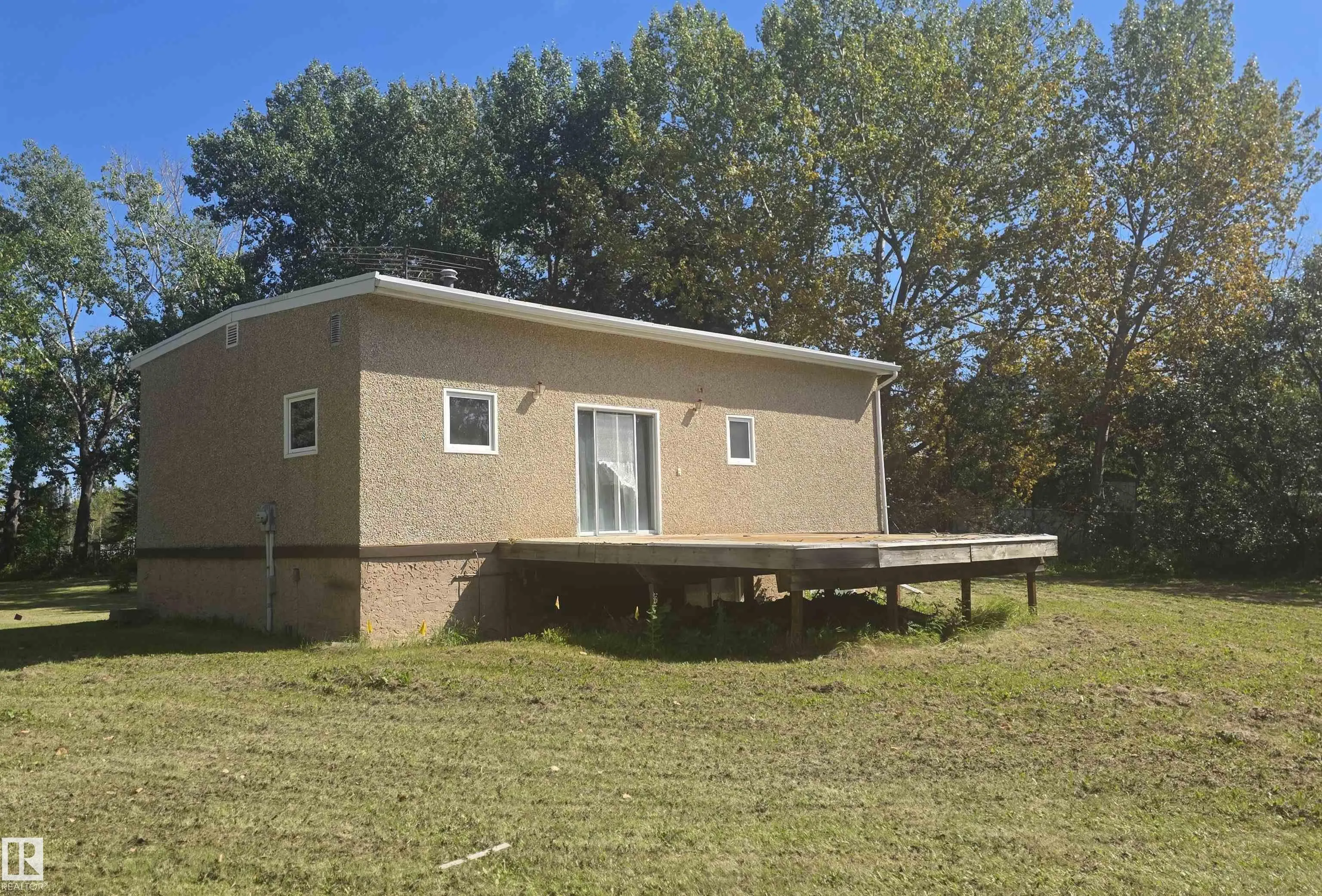 53220 RGE ROAD 15