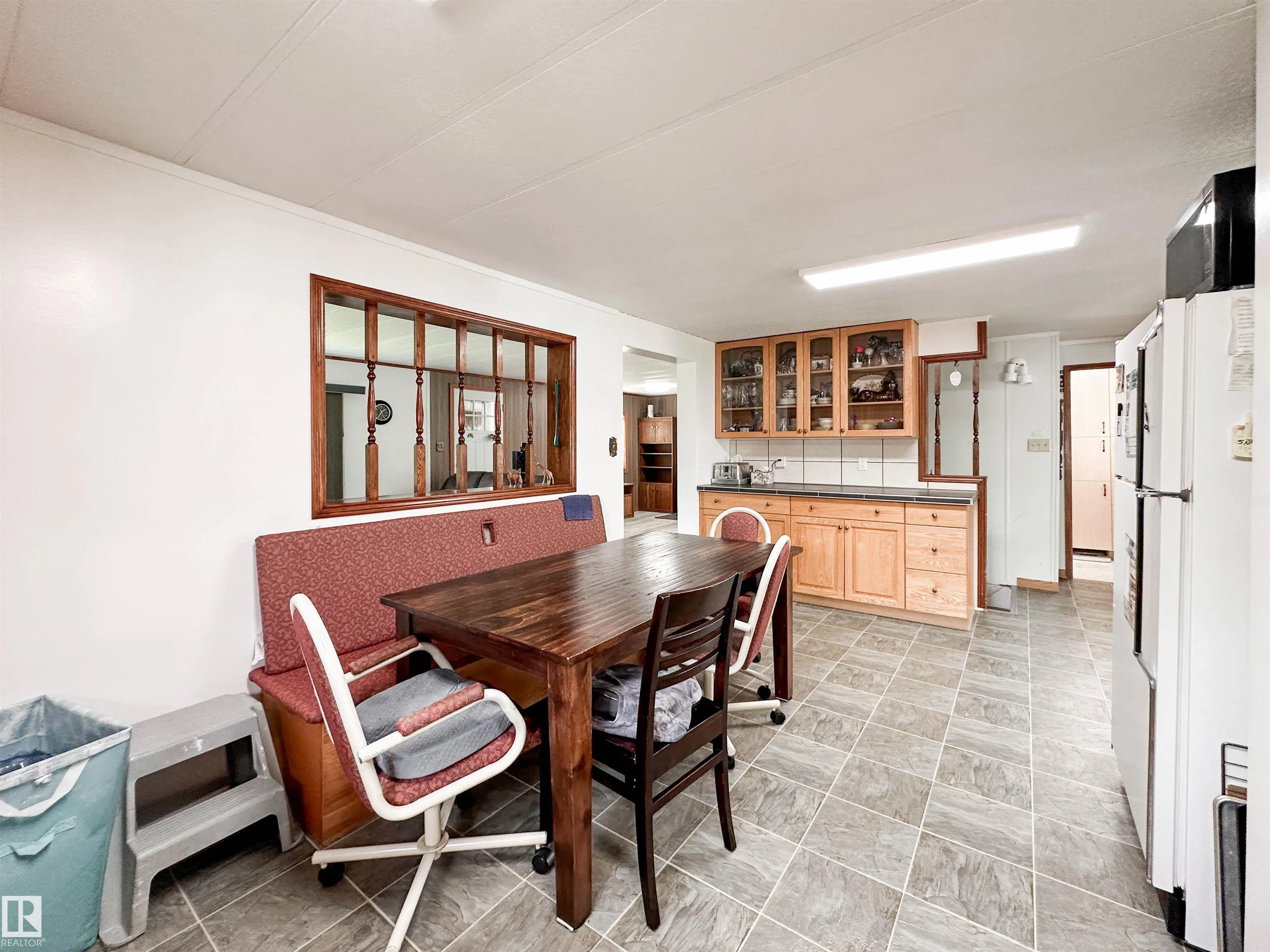 55302 RGE ROAD 261