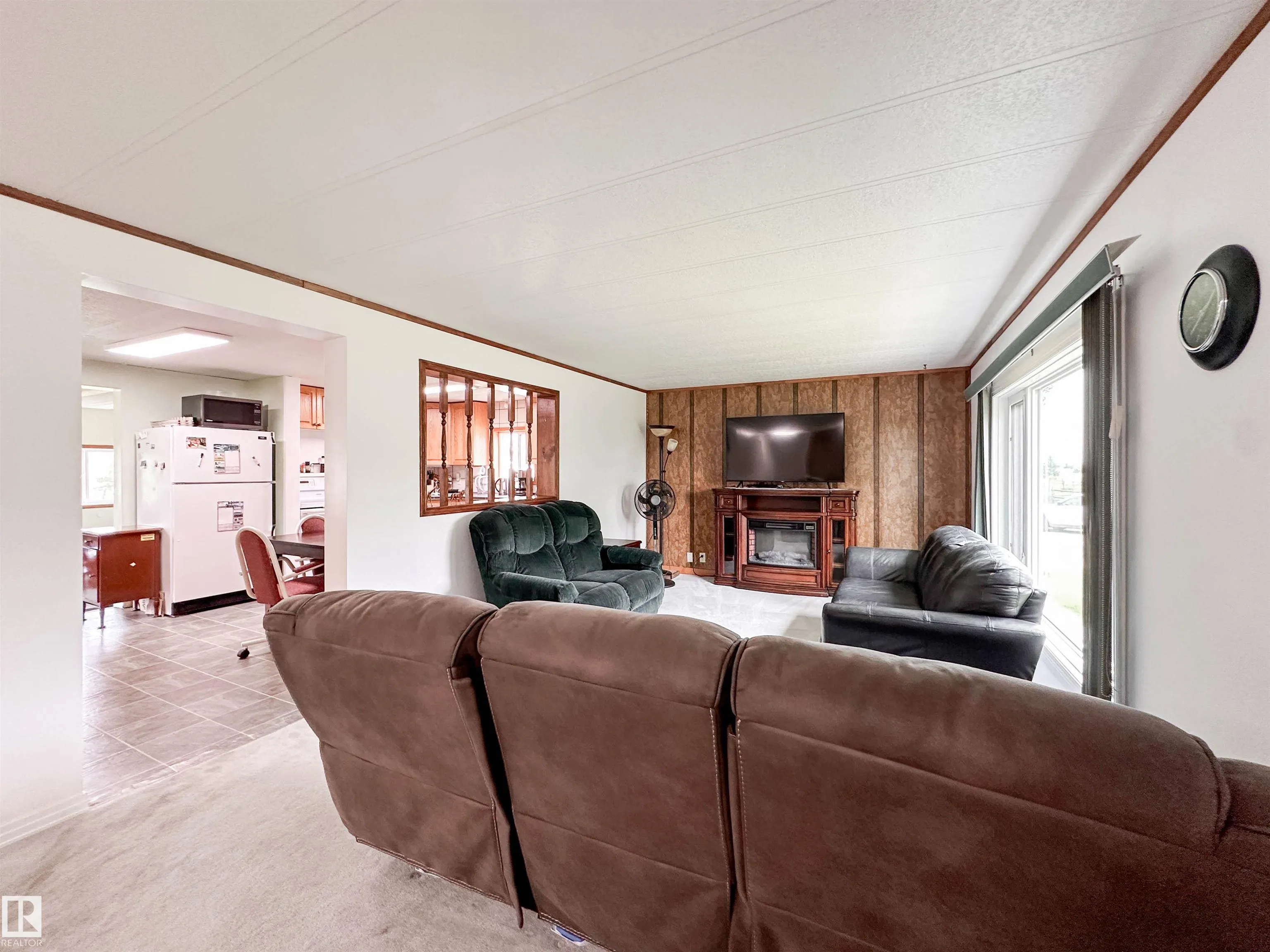 55302 RGE ROAD 261