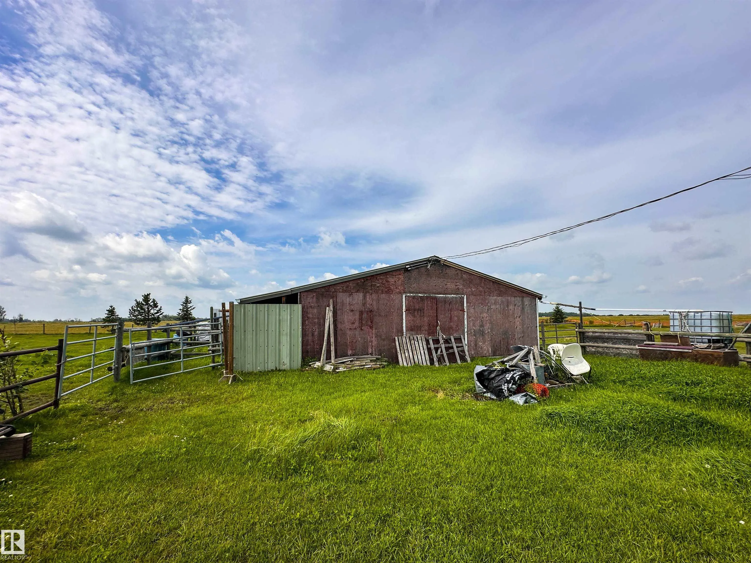 55302 RGE ROAD 261