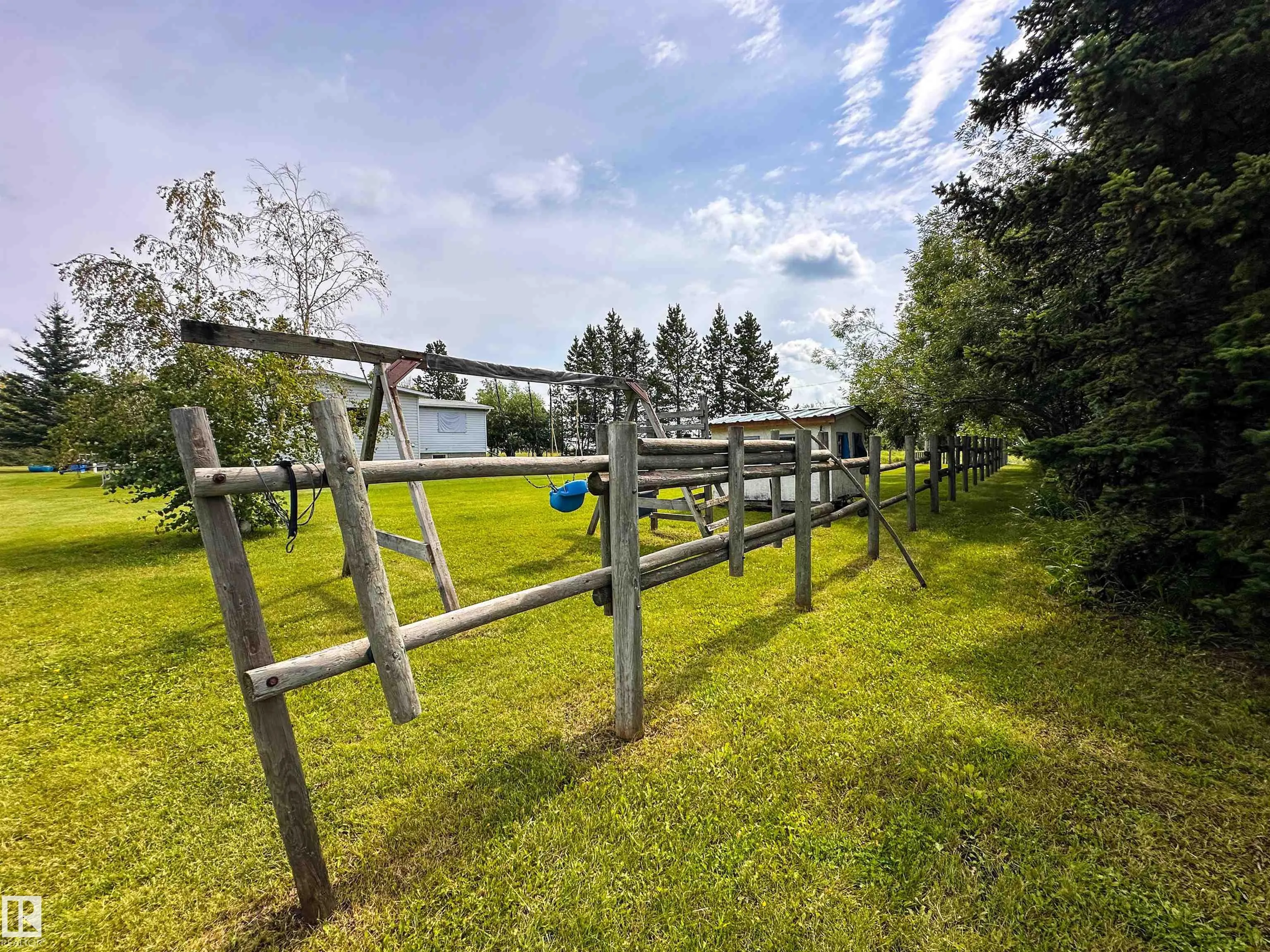 55302 RGE ROAD 261