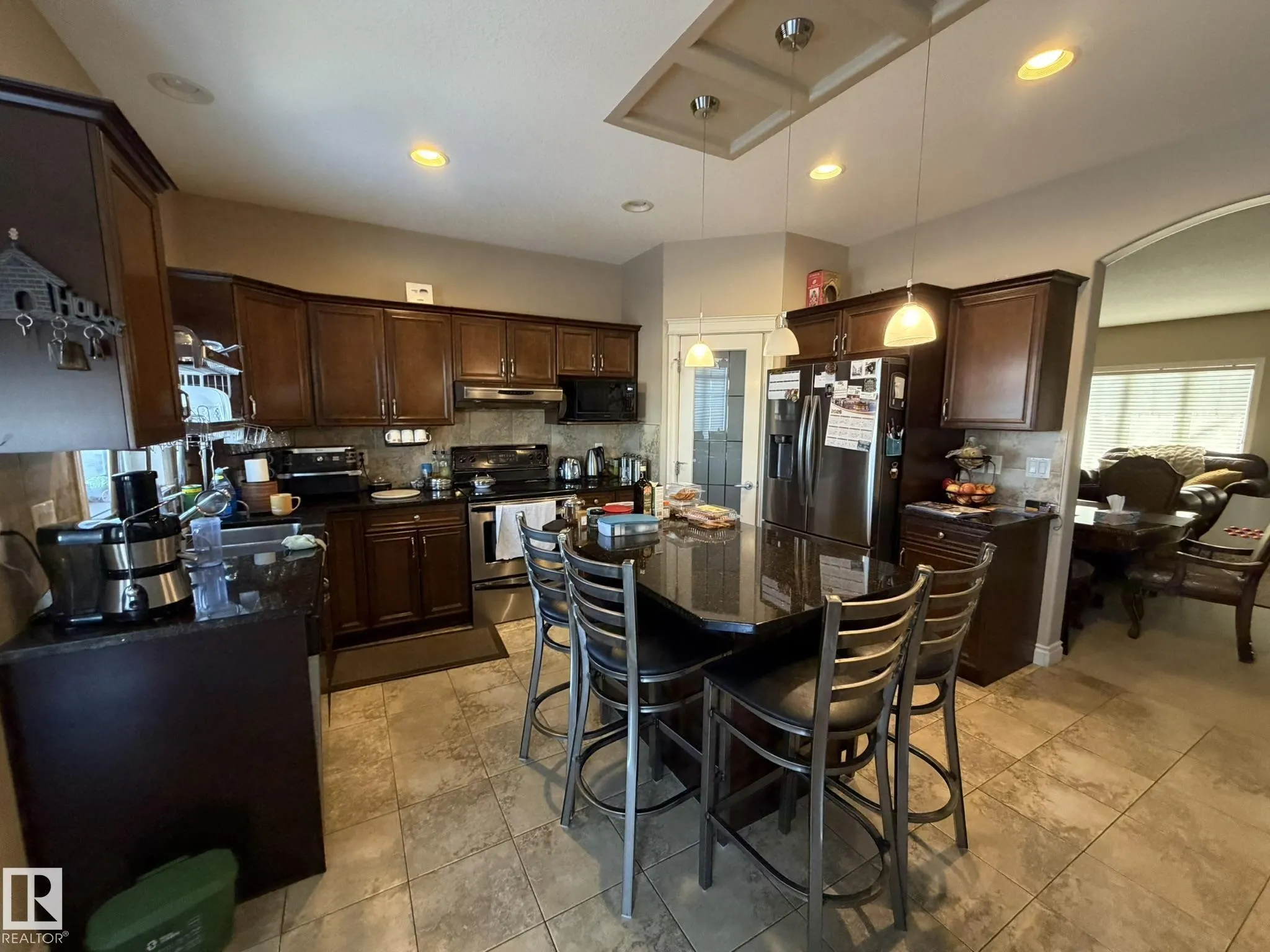 551 STEWART Crescent