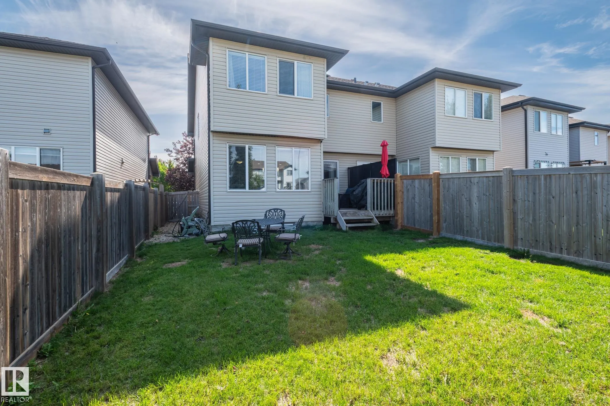 1747 HAMMOND Crescent