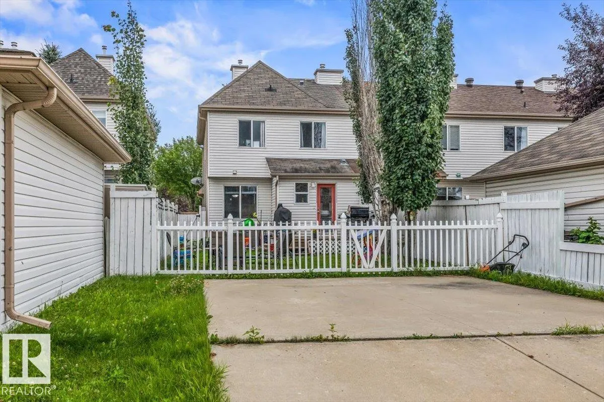 4744 TERWILLEGAR Common