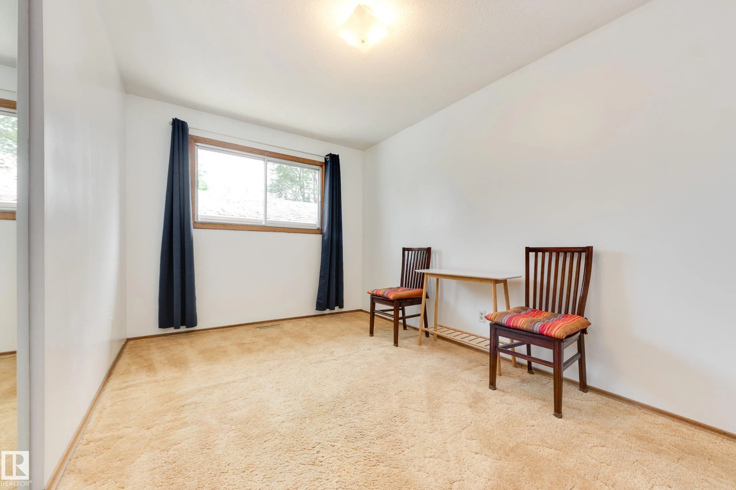 7 STRATHCONA Place