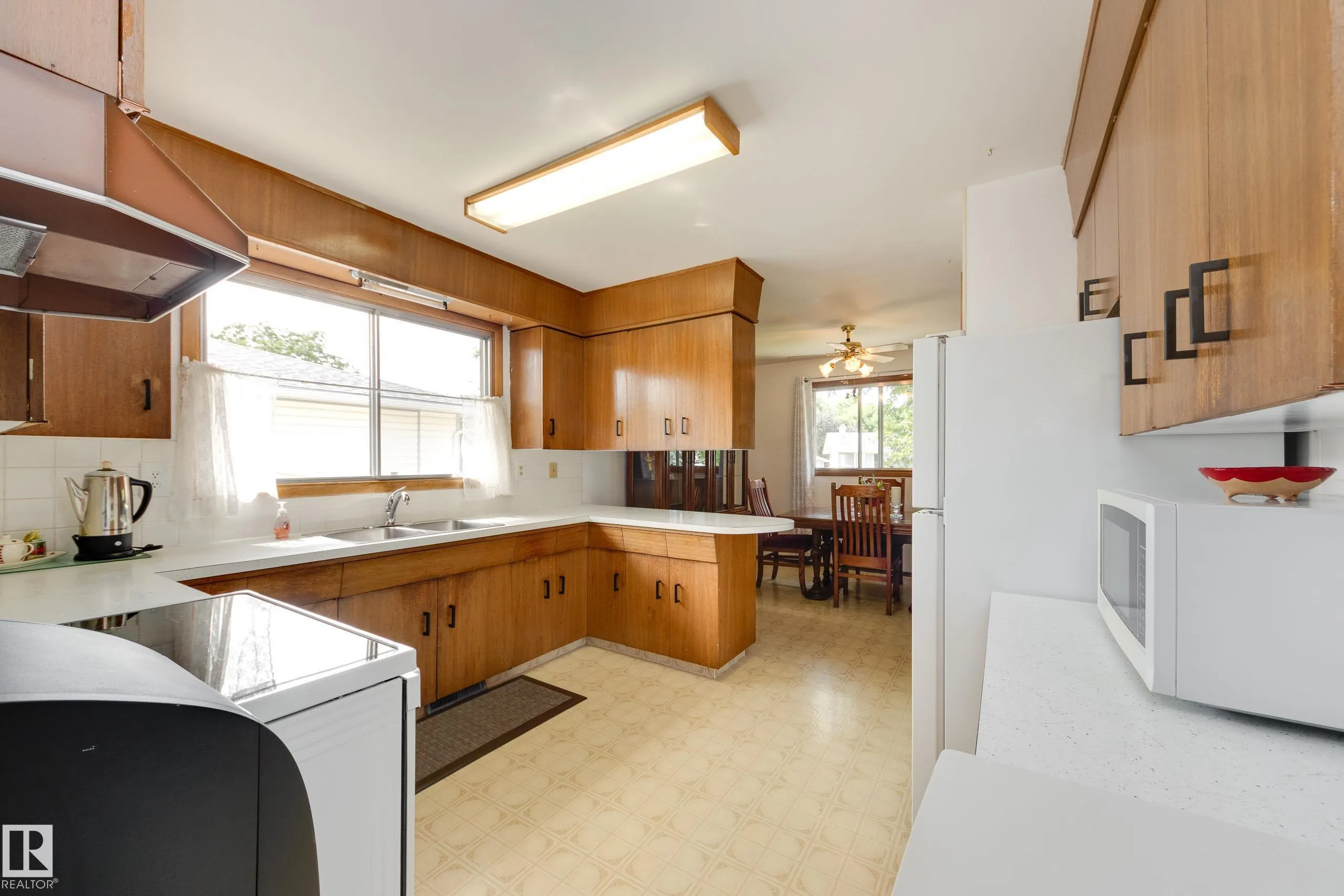 7 STRATHCONA Place