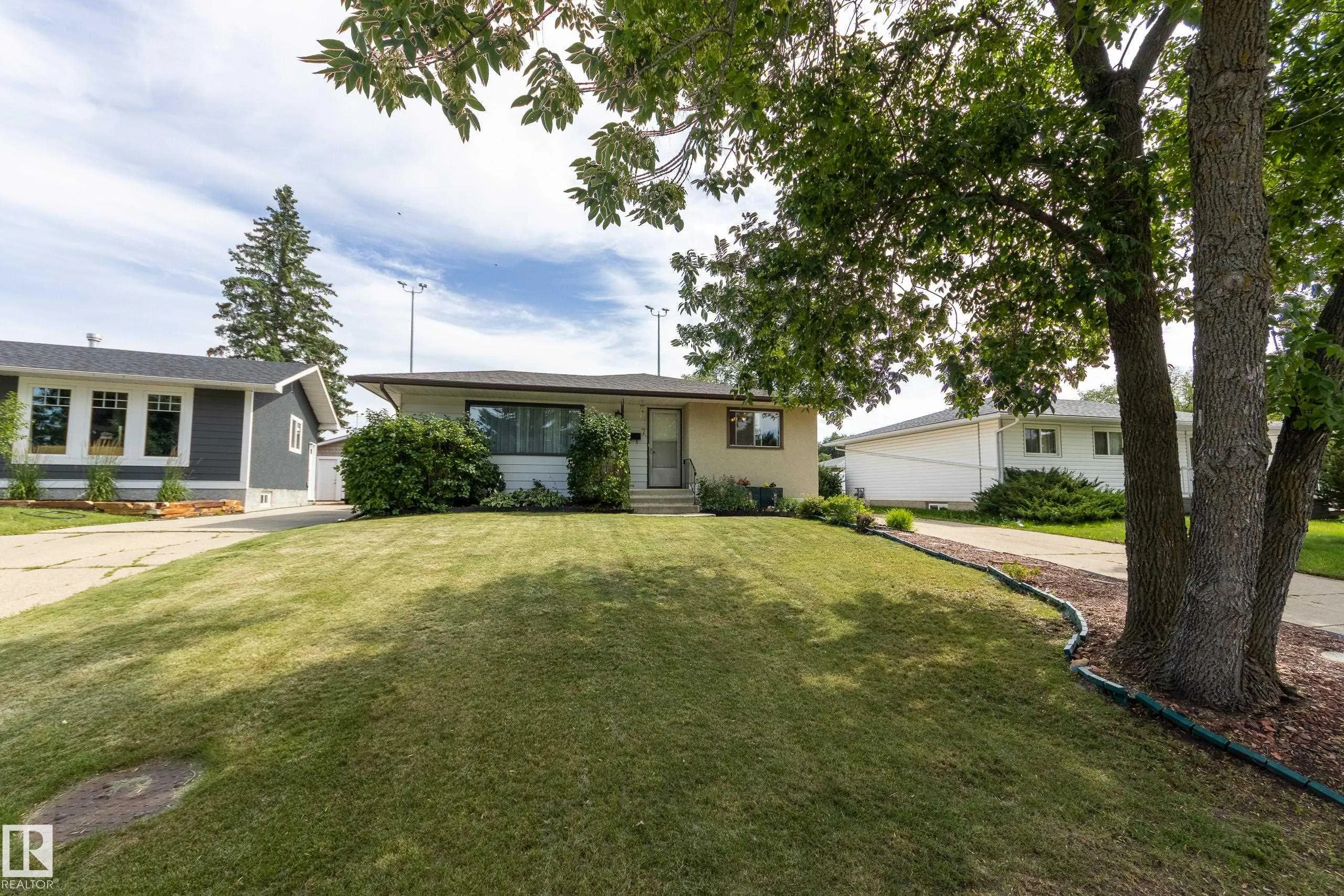 7 STRATHCONA Place