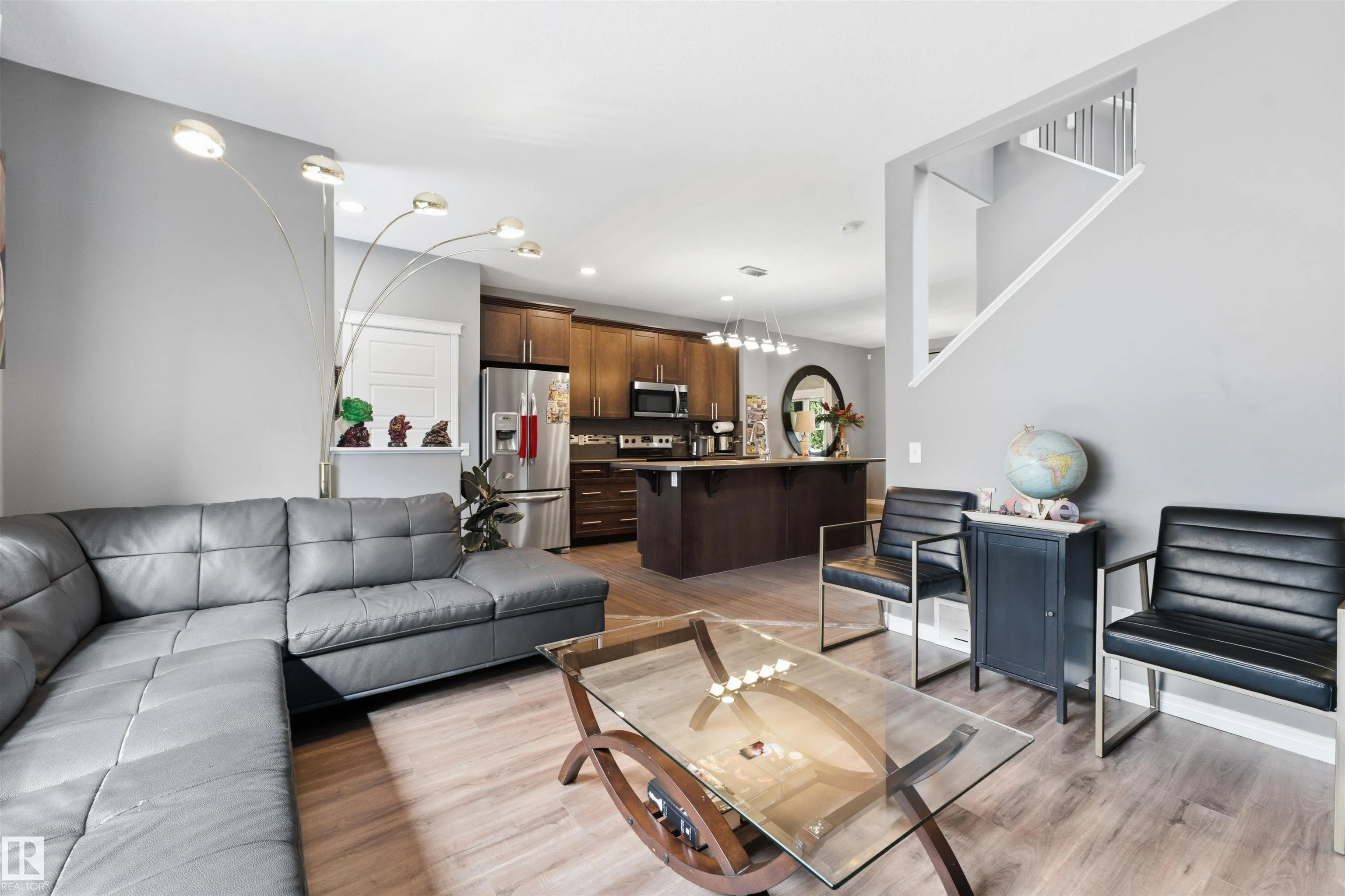 5315 CRABAPPLE Loop