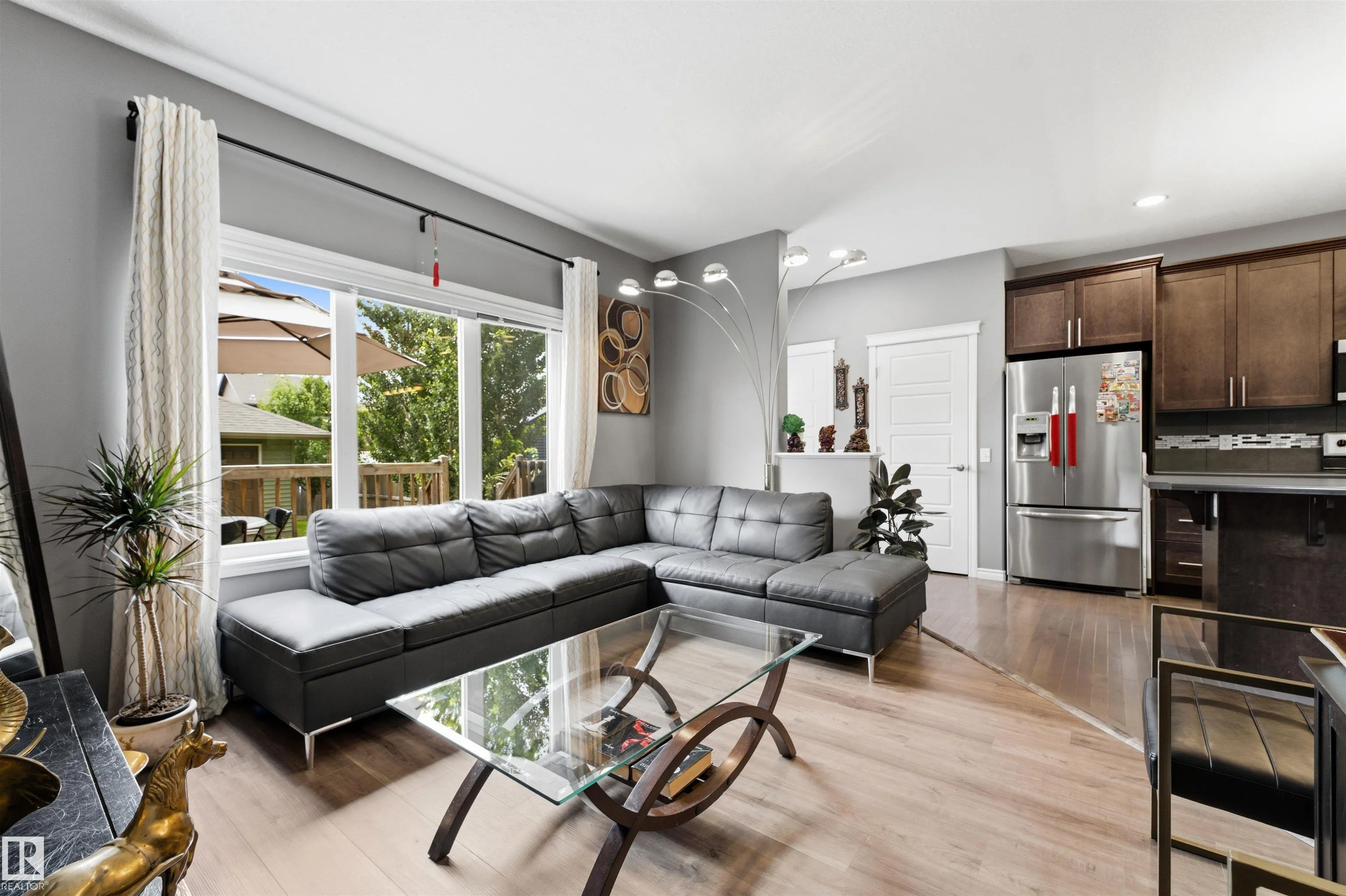 5315 CRABAPPLE Loop