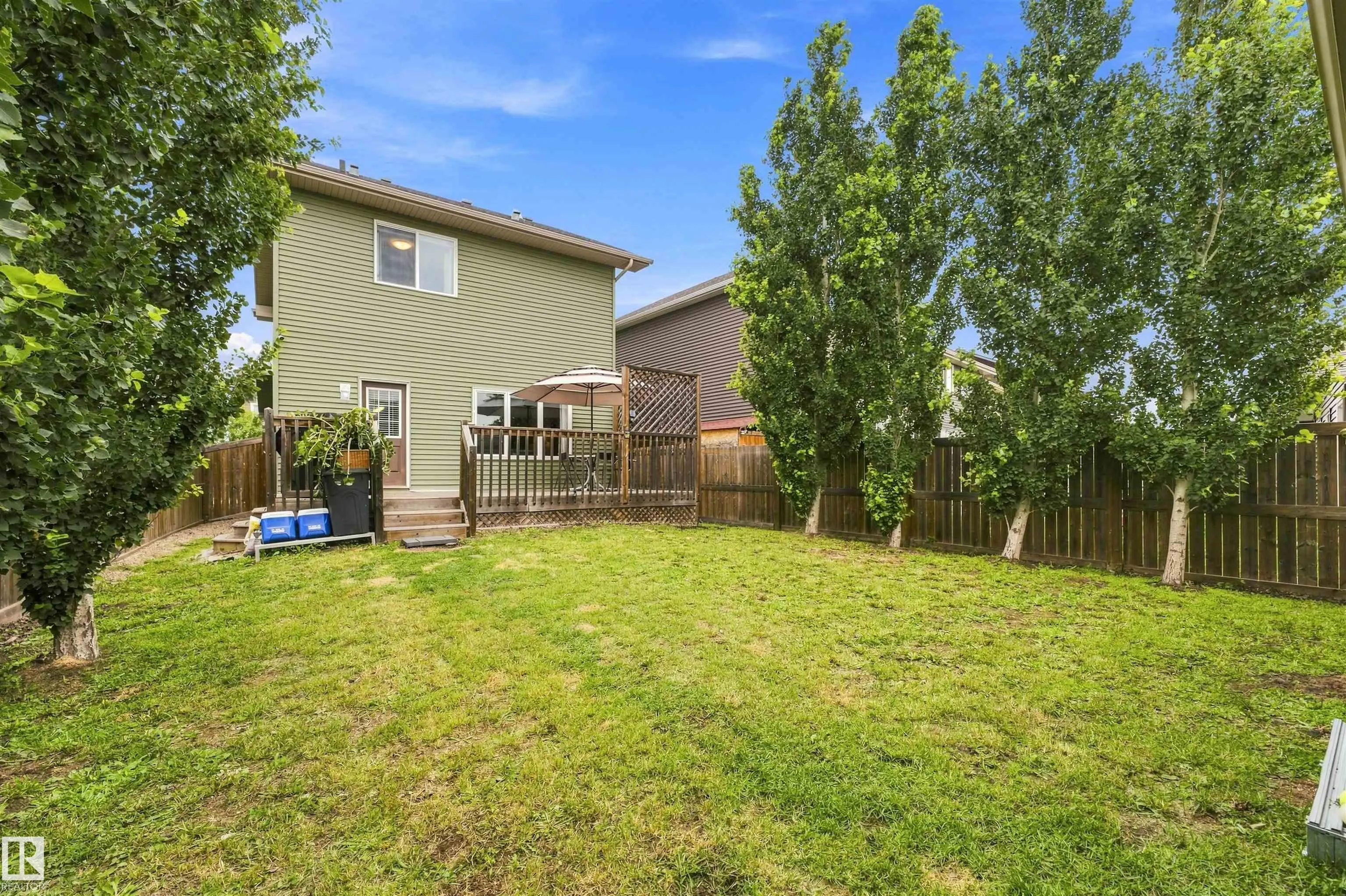 5315 CRABAPPLE Loop