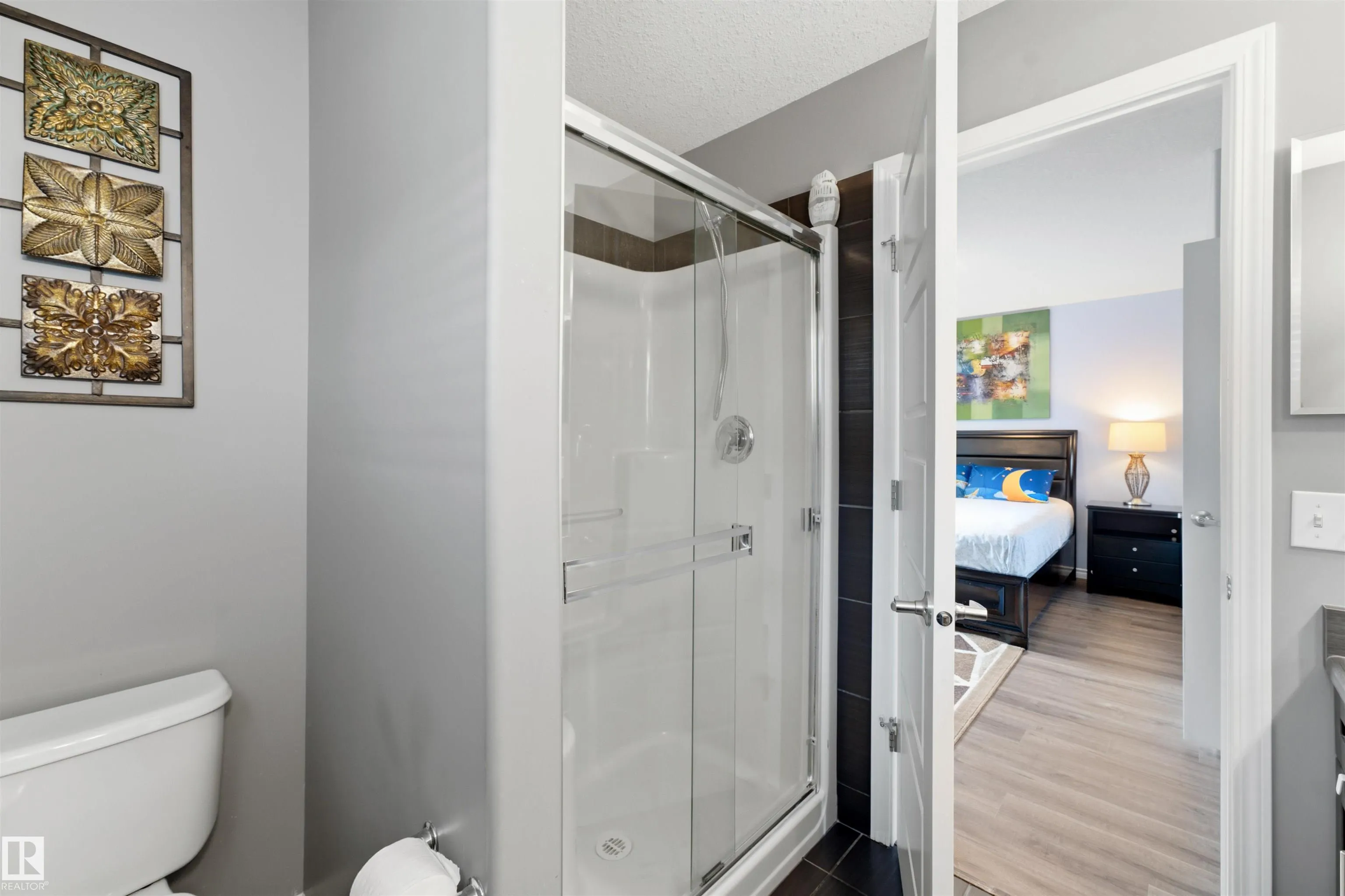 5315 CRABAPPLE Loop