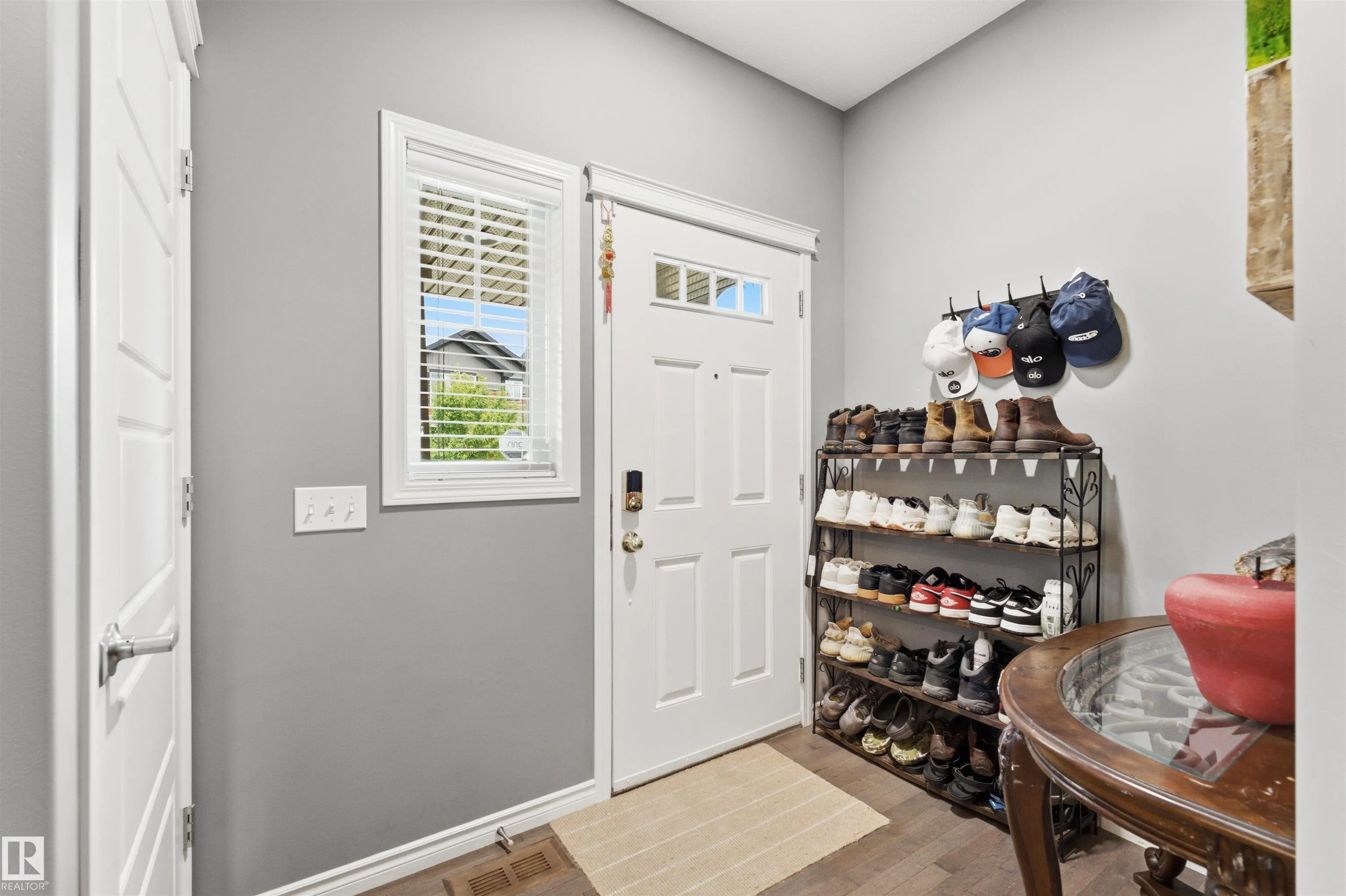 5315 CRABAPPLE Loop