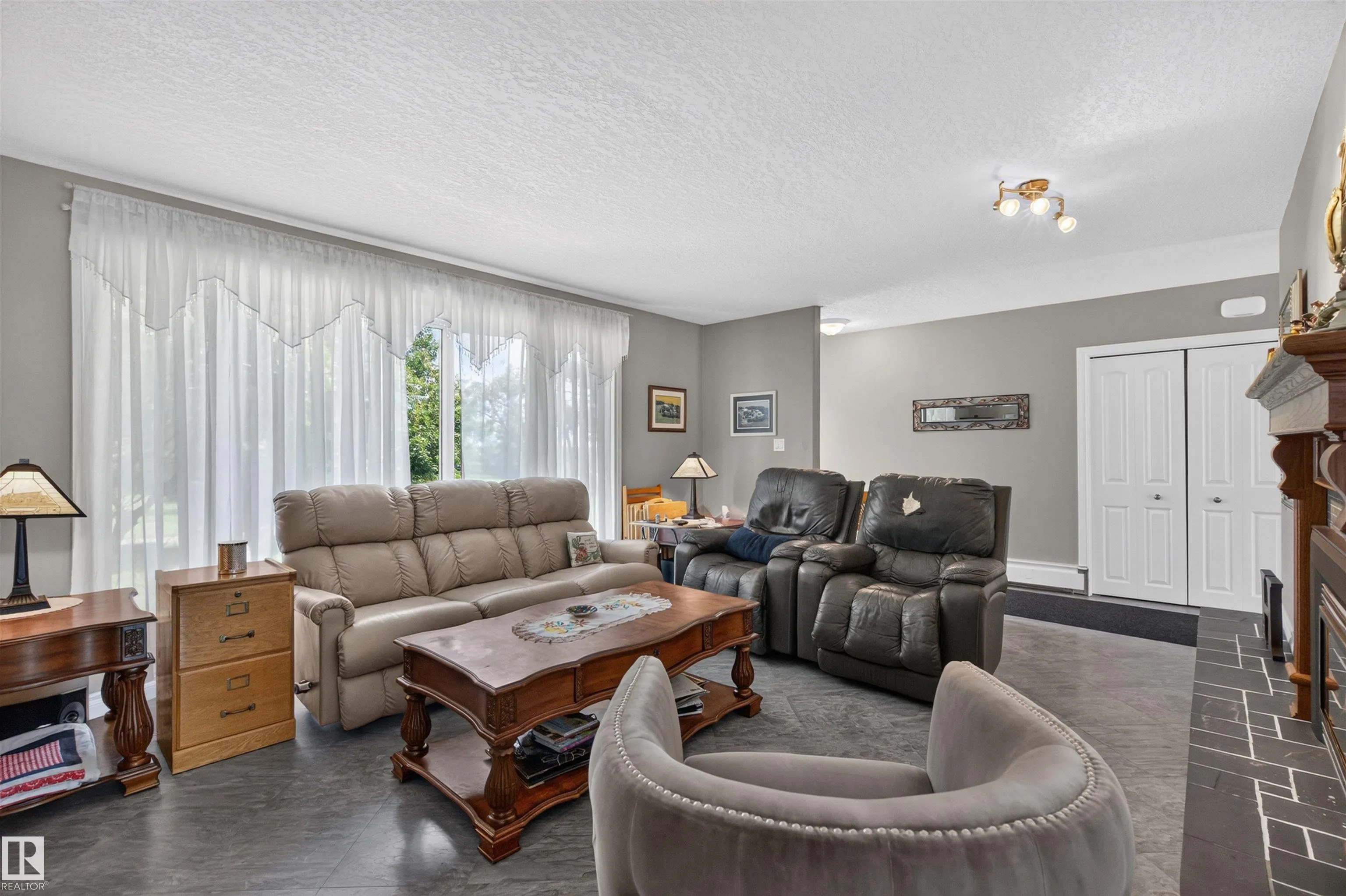 56505 RGE ROAD 233