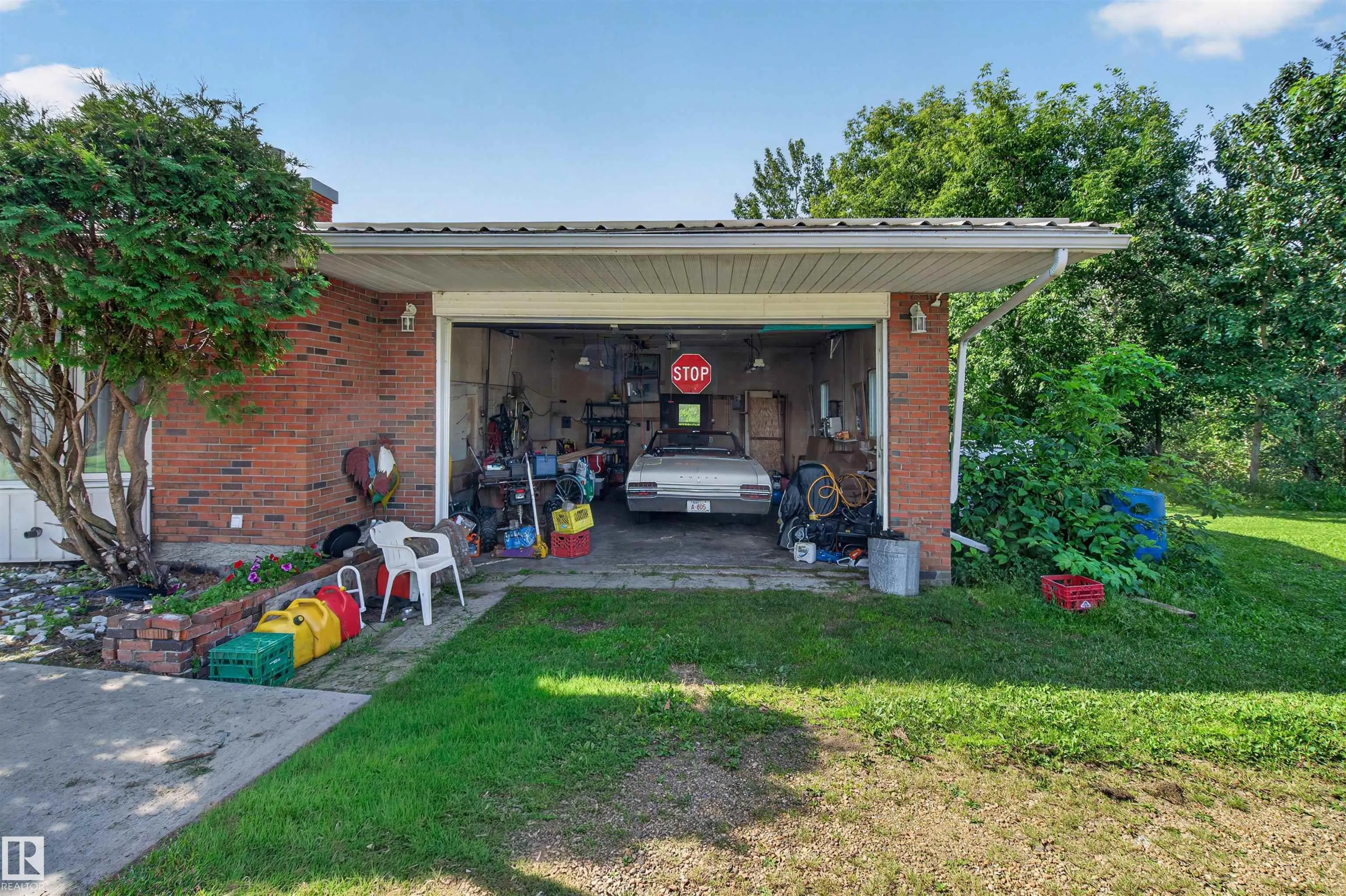 56505 RGE ROAD 233