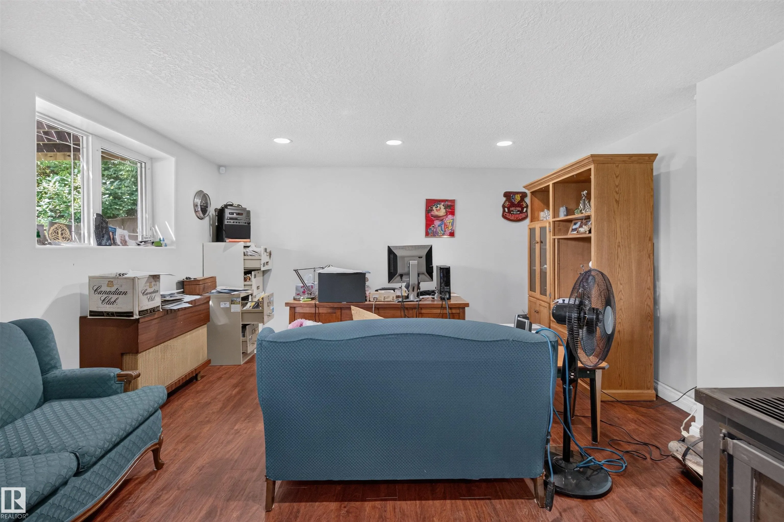 56505 RGE ROAD 233