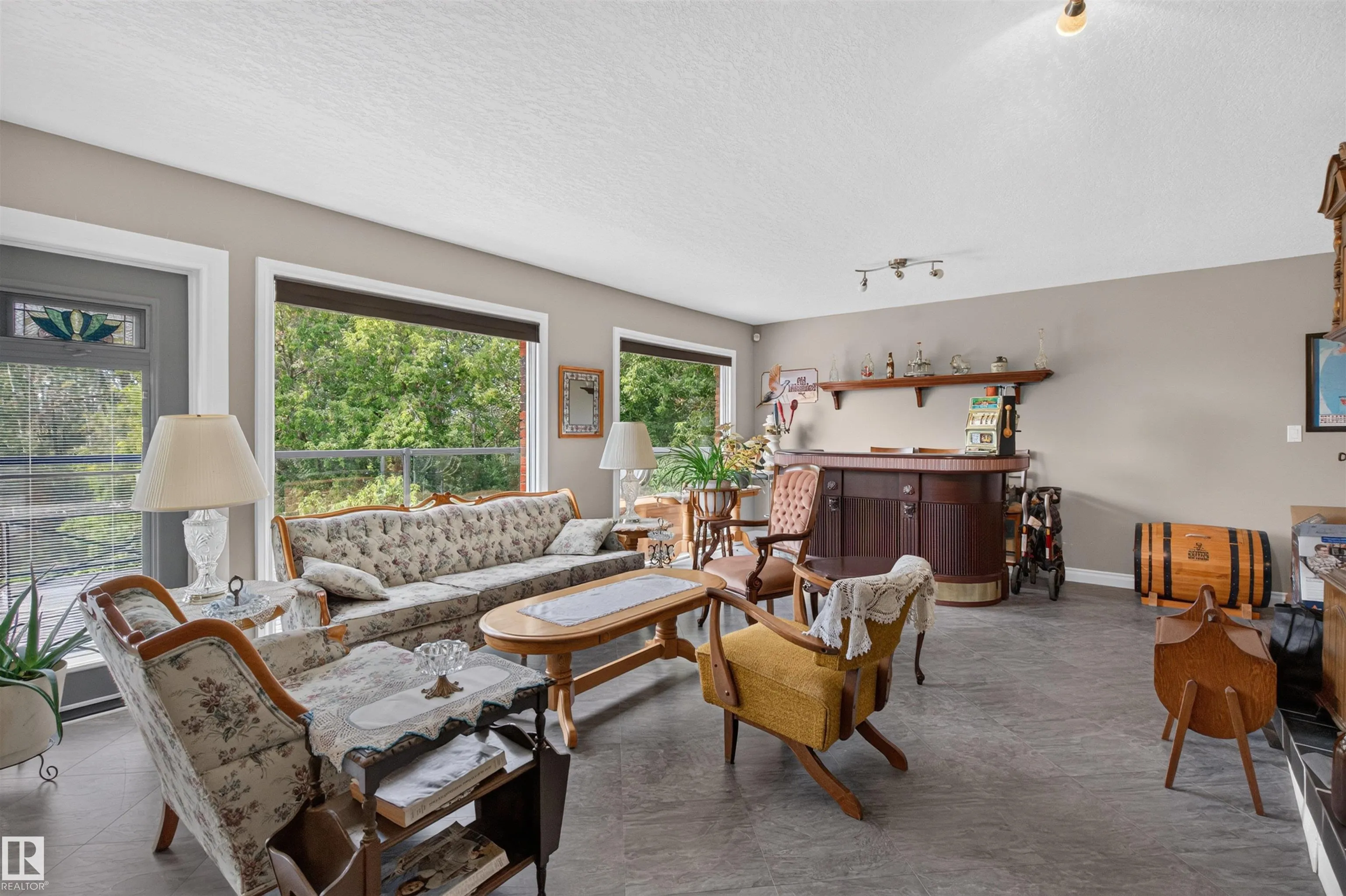 56505 RGE ROAD 233