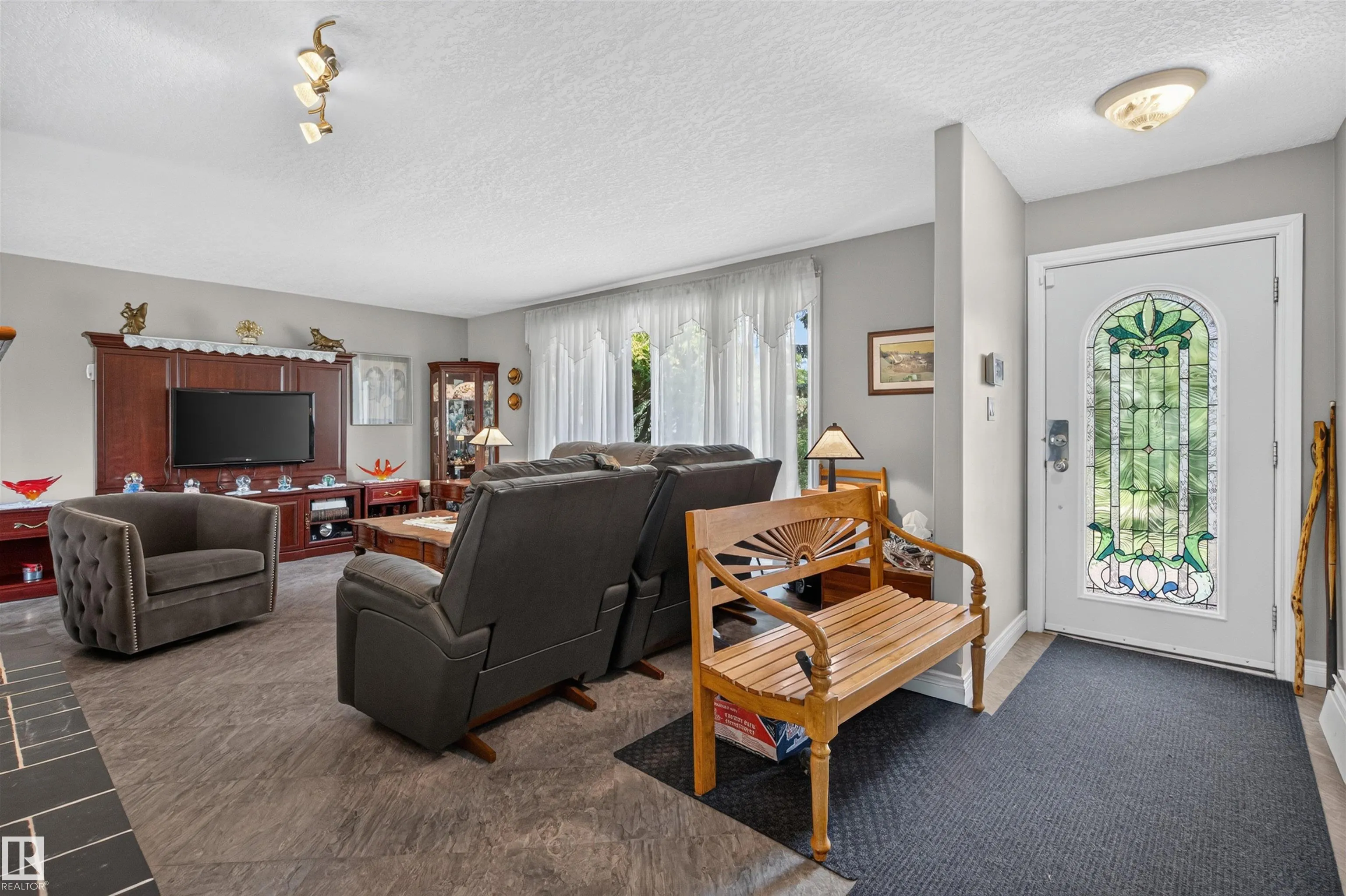 56505 RGE ROAD 233