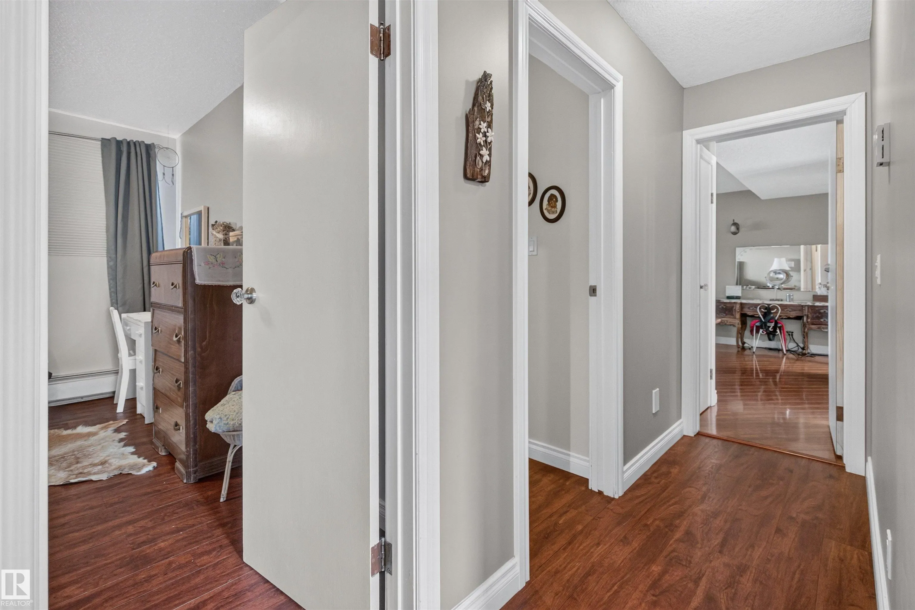 56505 RGE ROAD 233