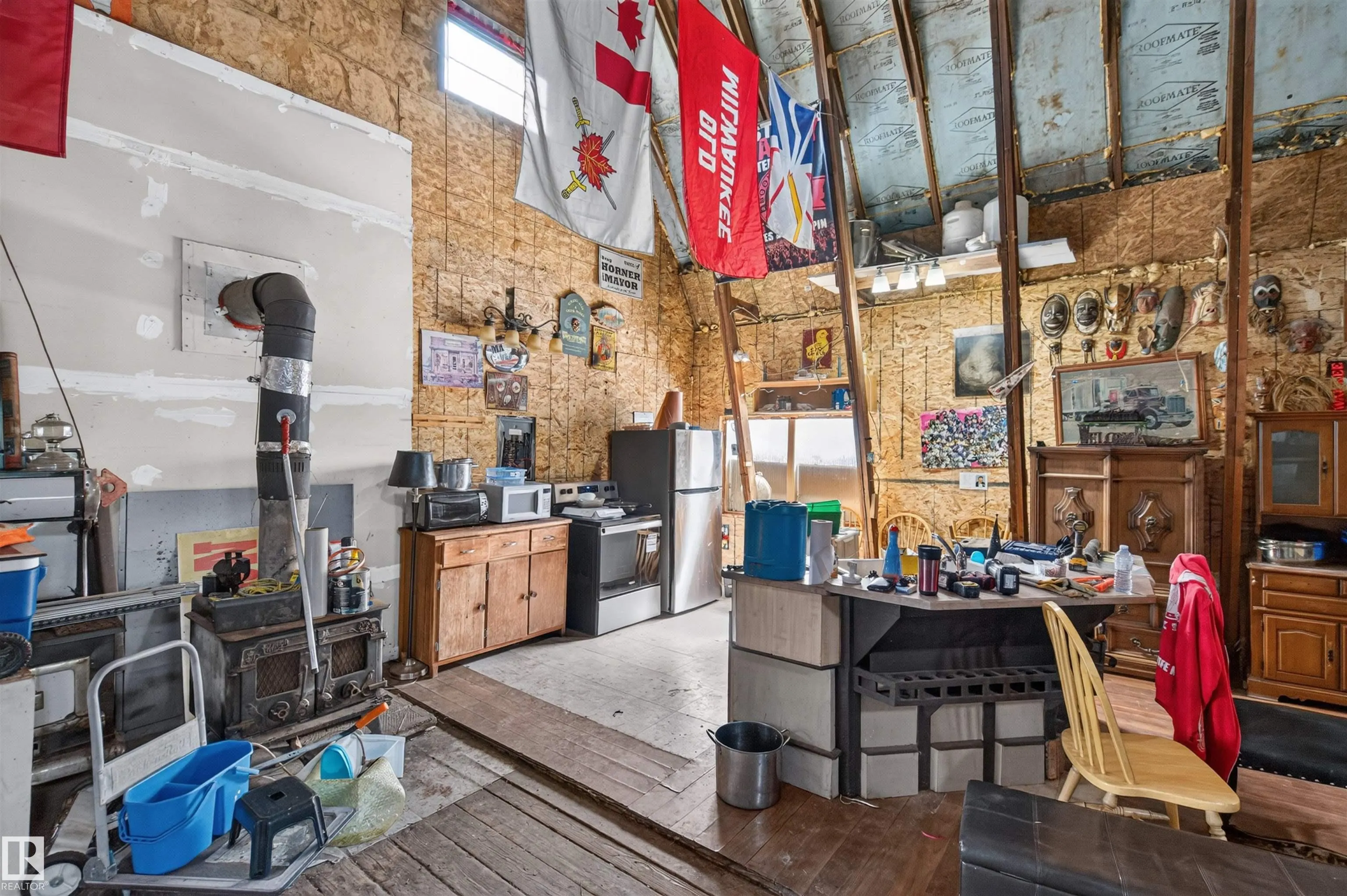 56505 RGE ROAD 233
