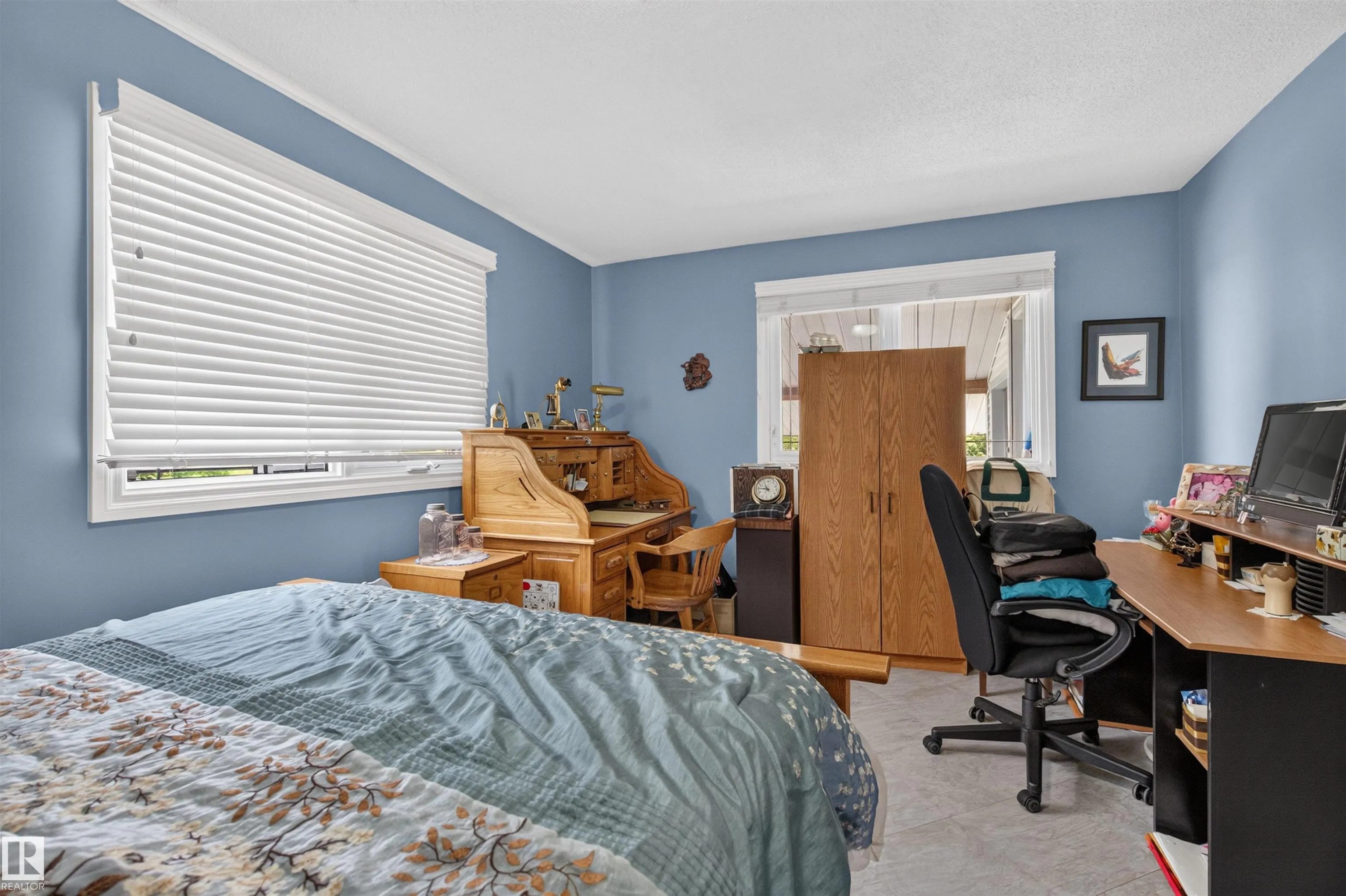 56505 RGE ROAD 233