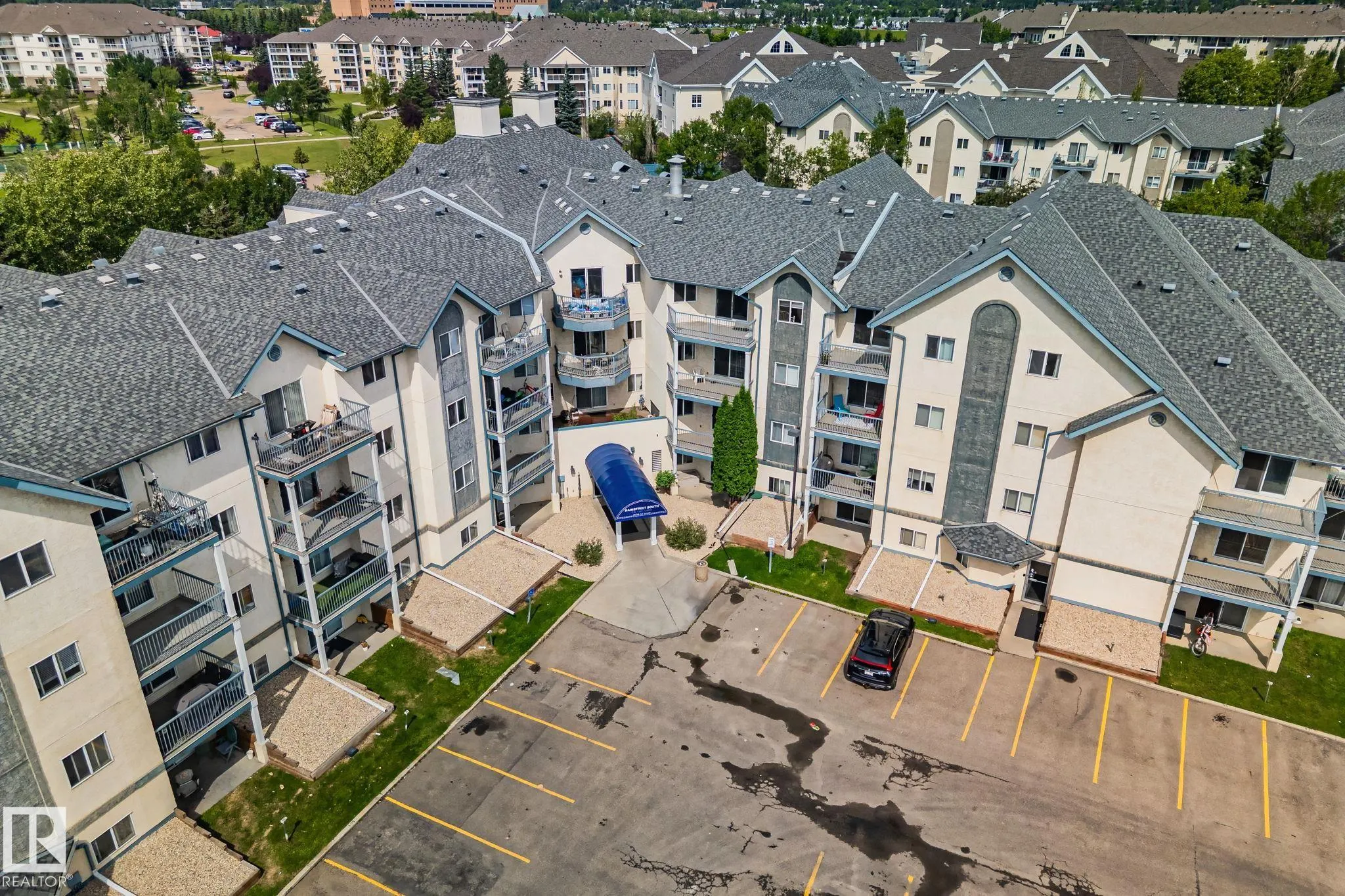 2508 50 Street