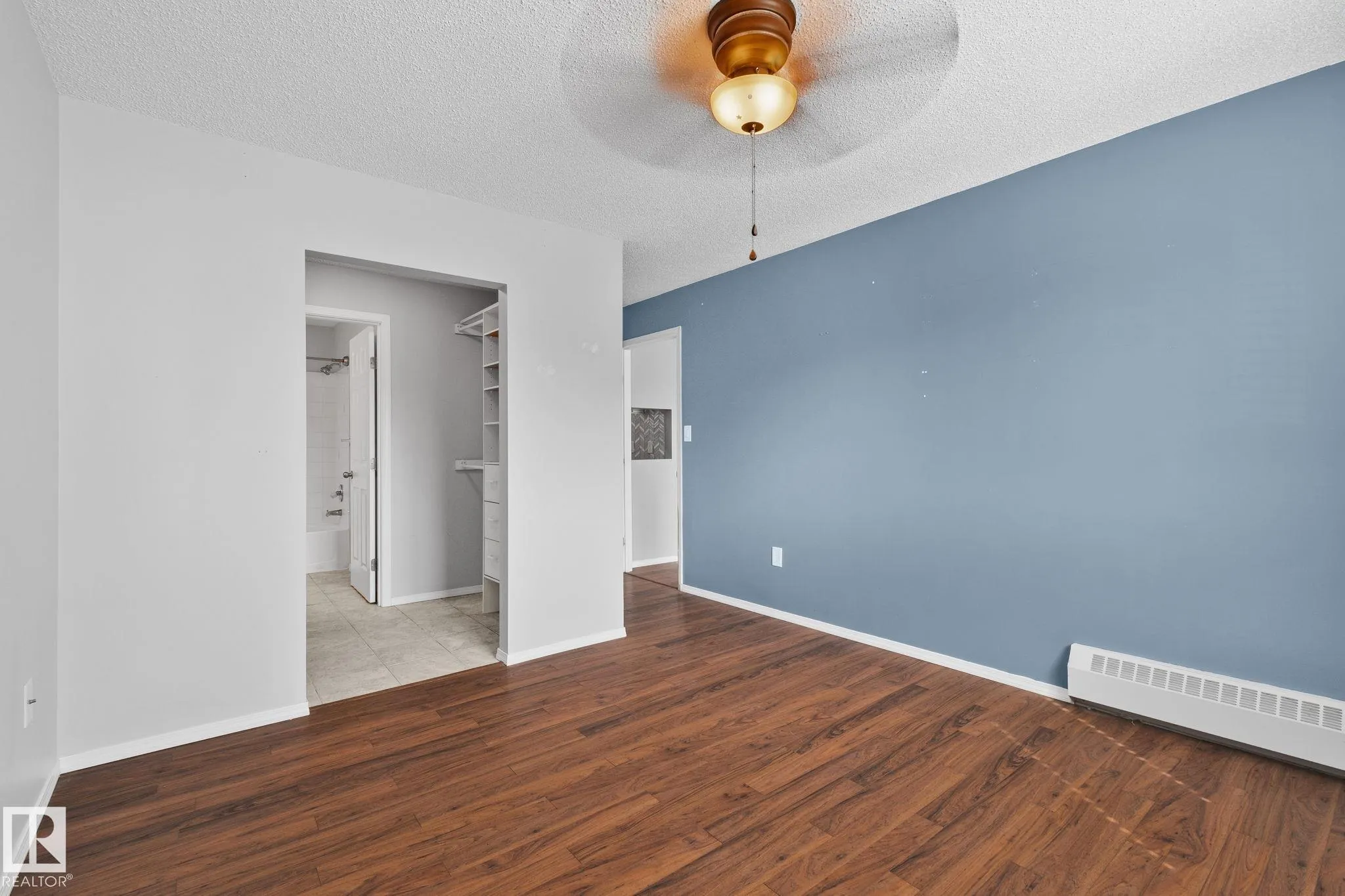 2508 50 Street