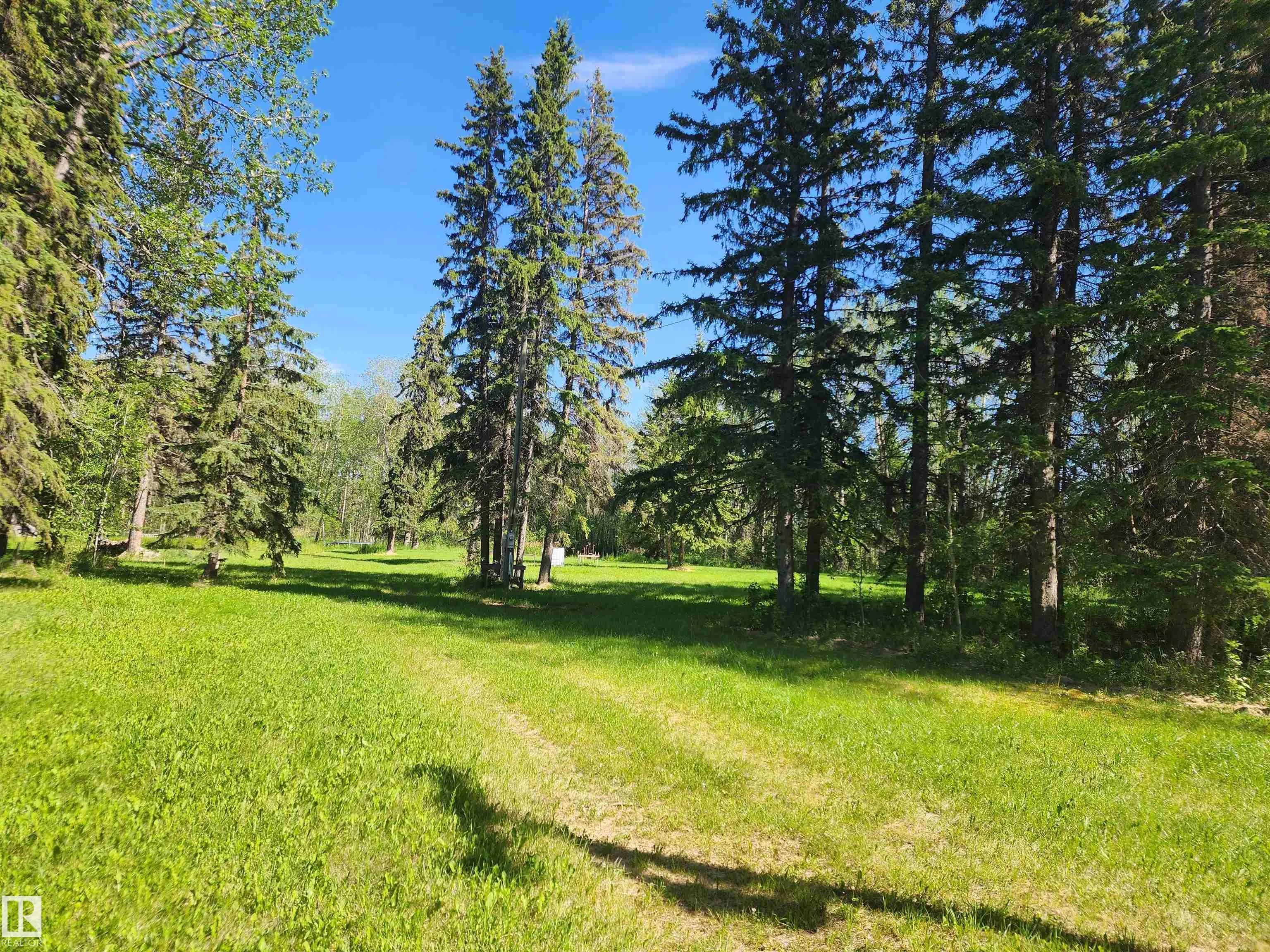 463055 RGE ROAD 64