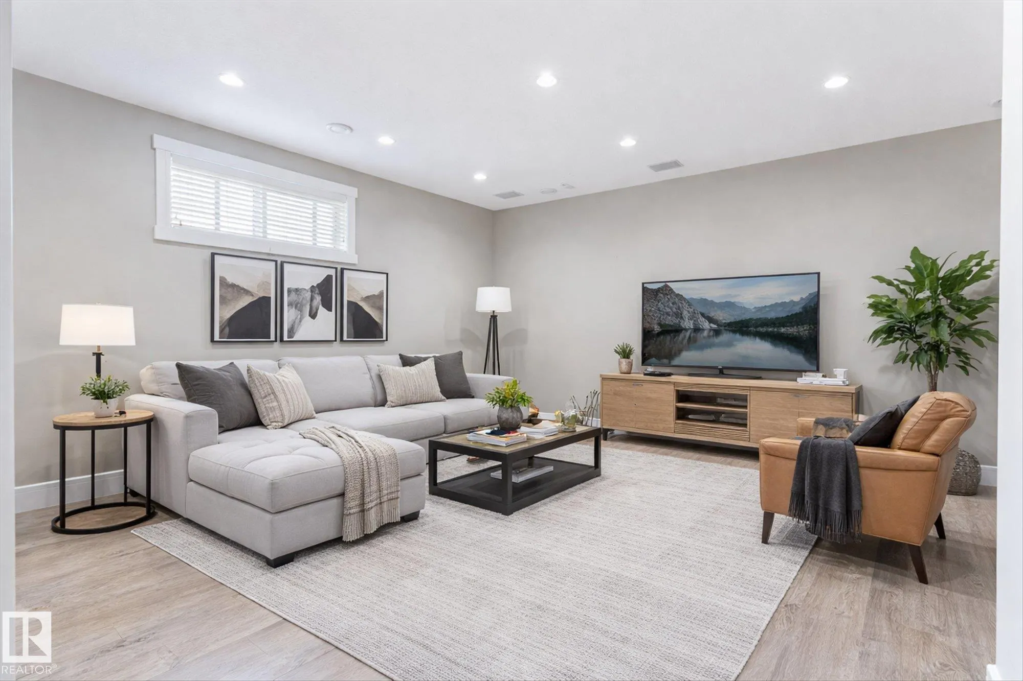1511 WESTERRA Bend