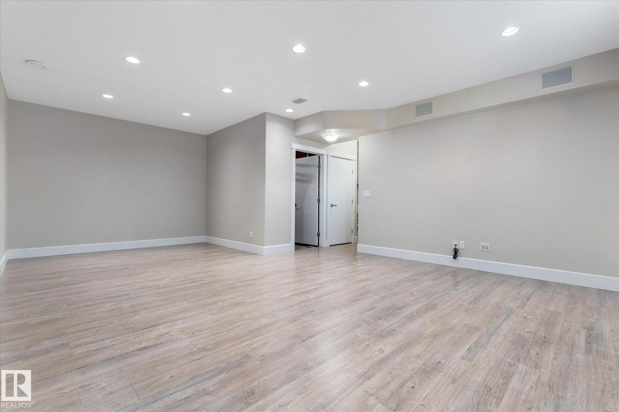 1511 WESTERRA Bend