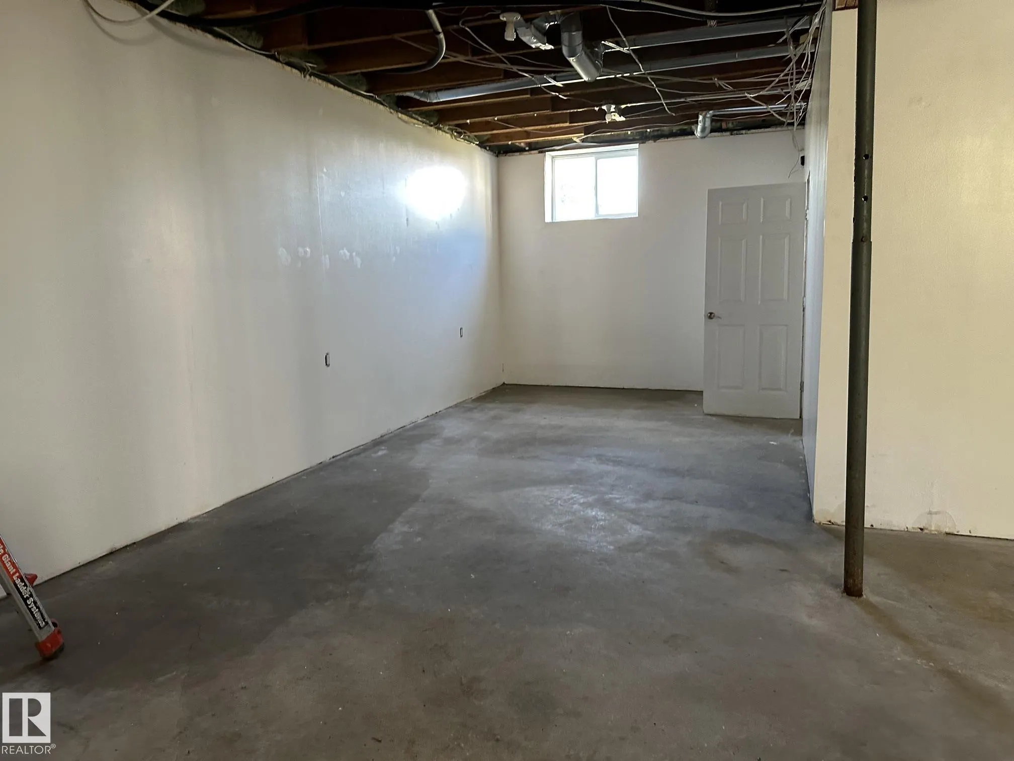 470046 RGE ROAD 273