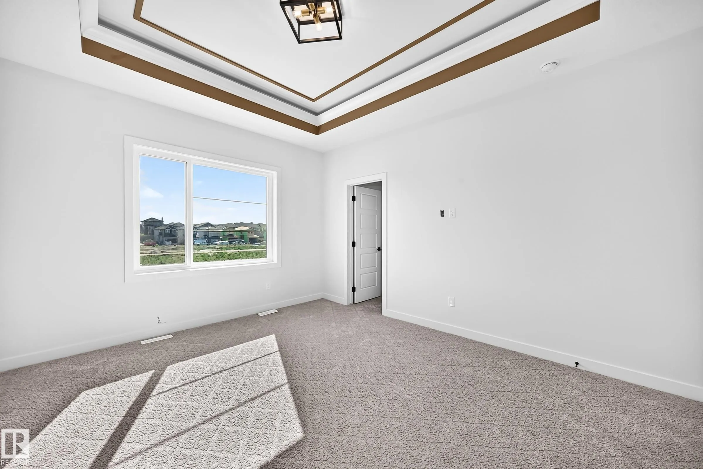 104 Waverly Way