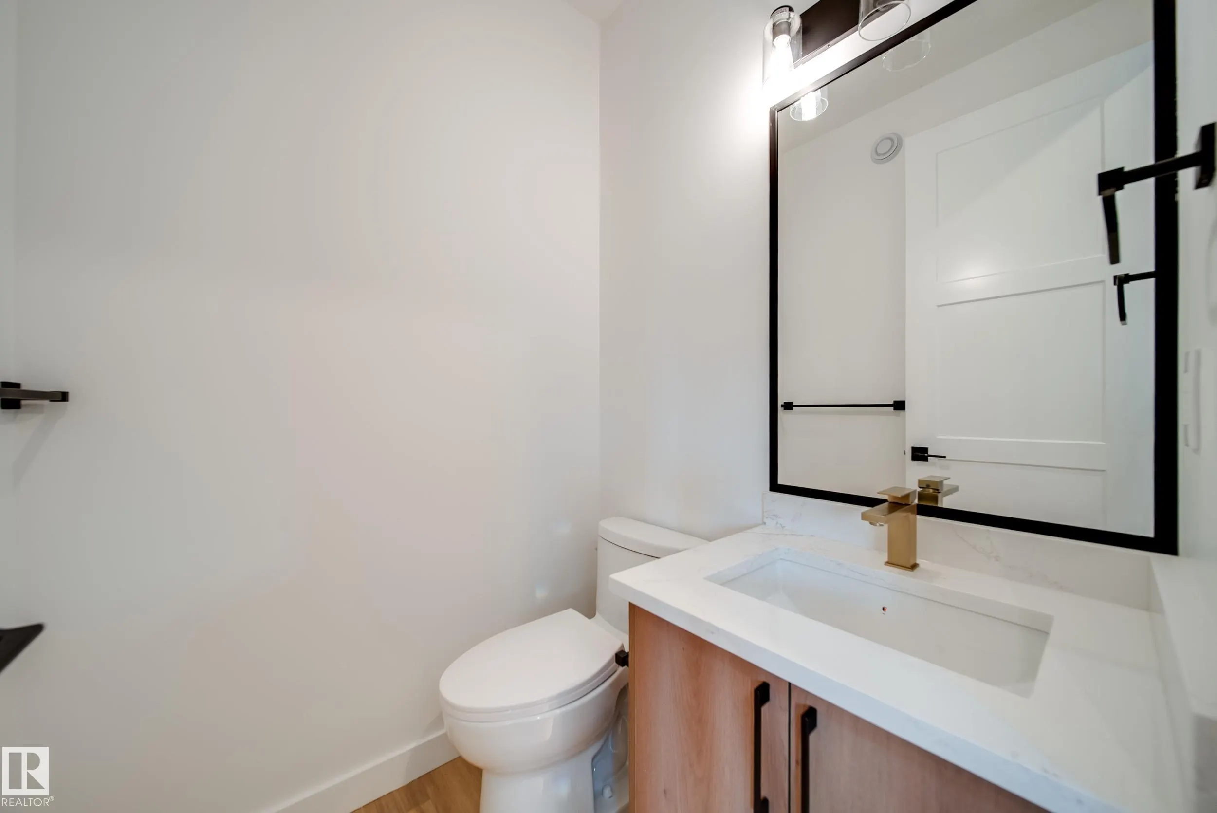 10 BLACKBIRD Bend